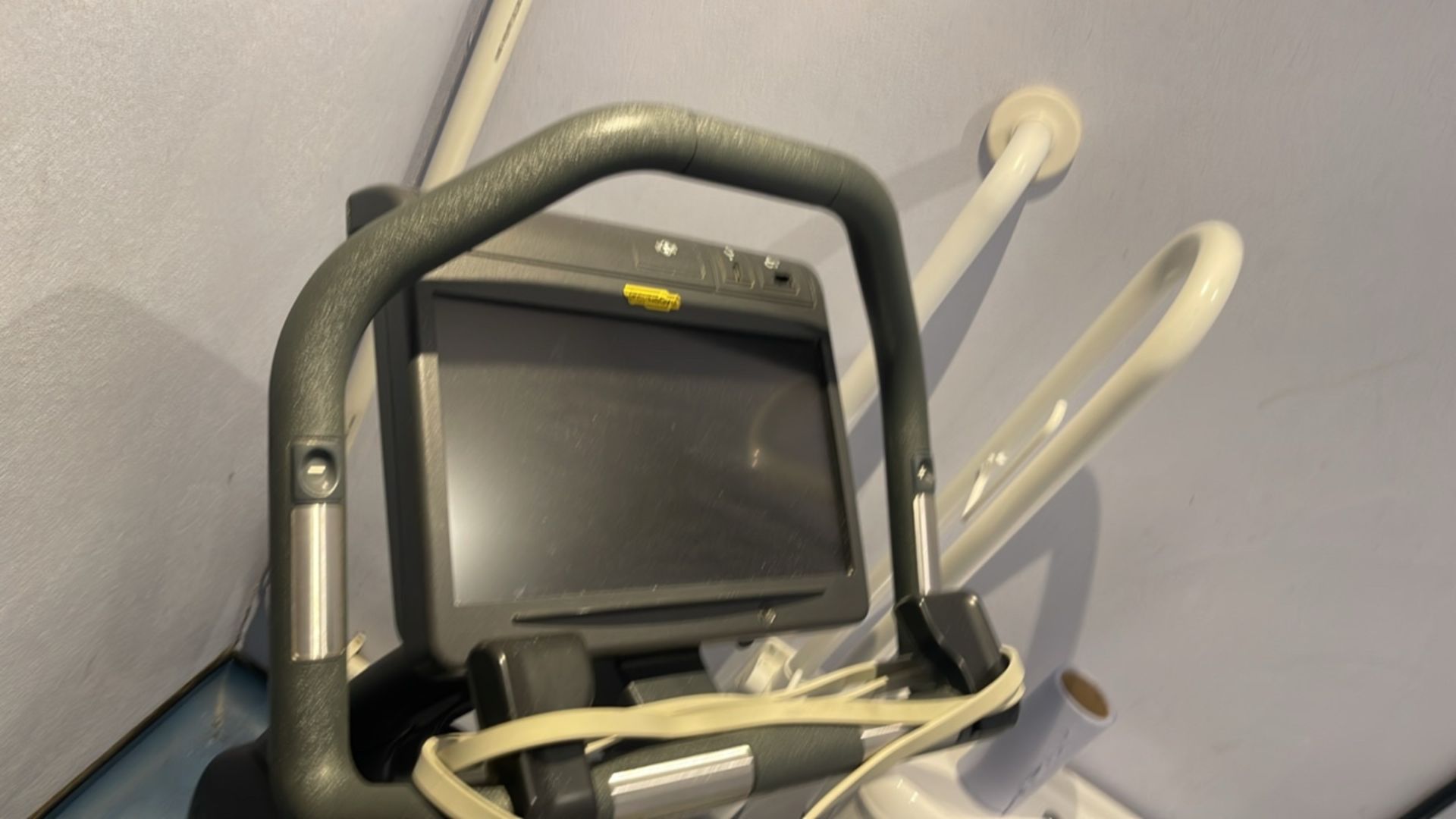 Technogym Upright Bike - Image 5 of 6