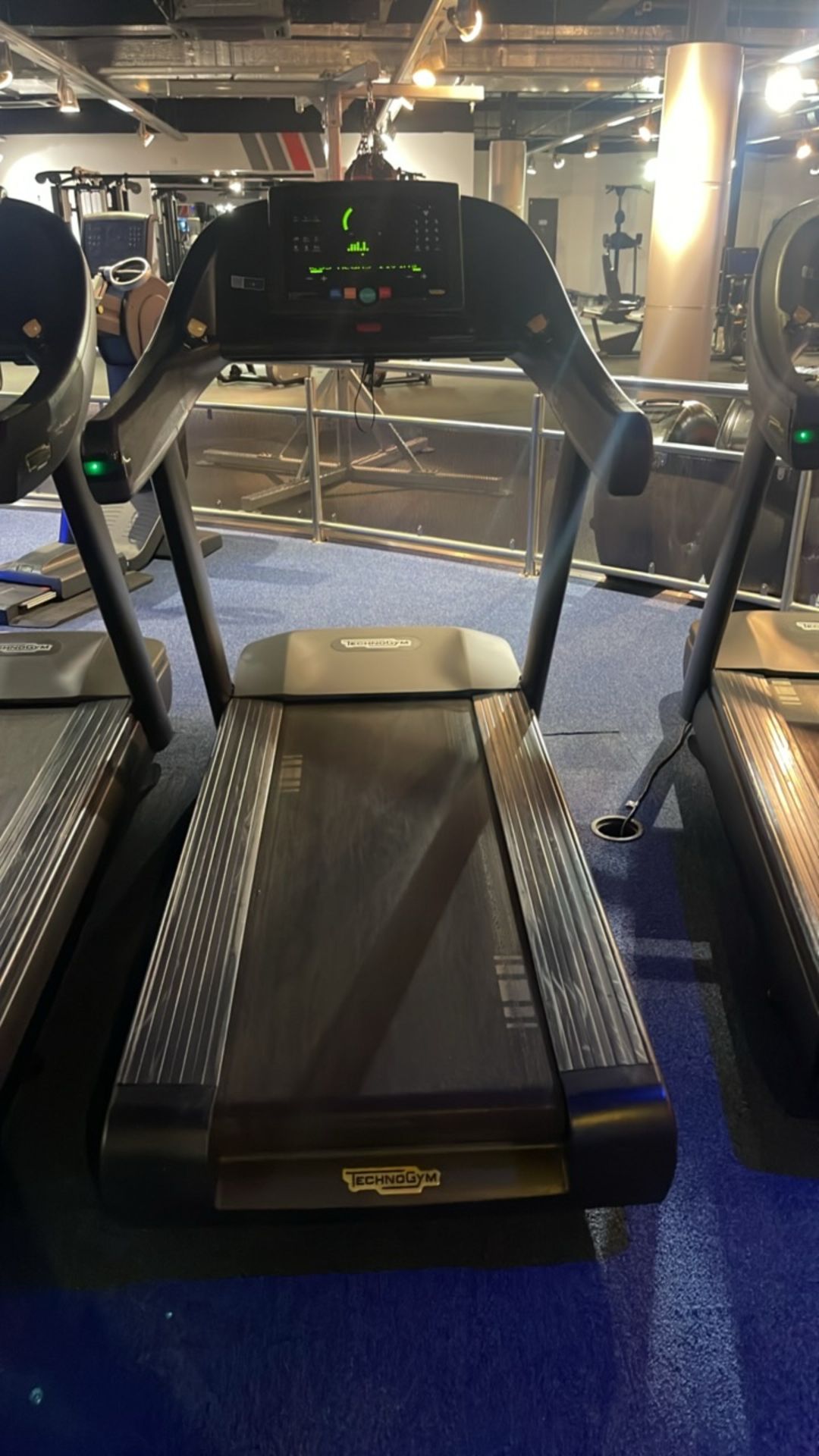 Technogym Treadmill 1000 - Image 2 of 7