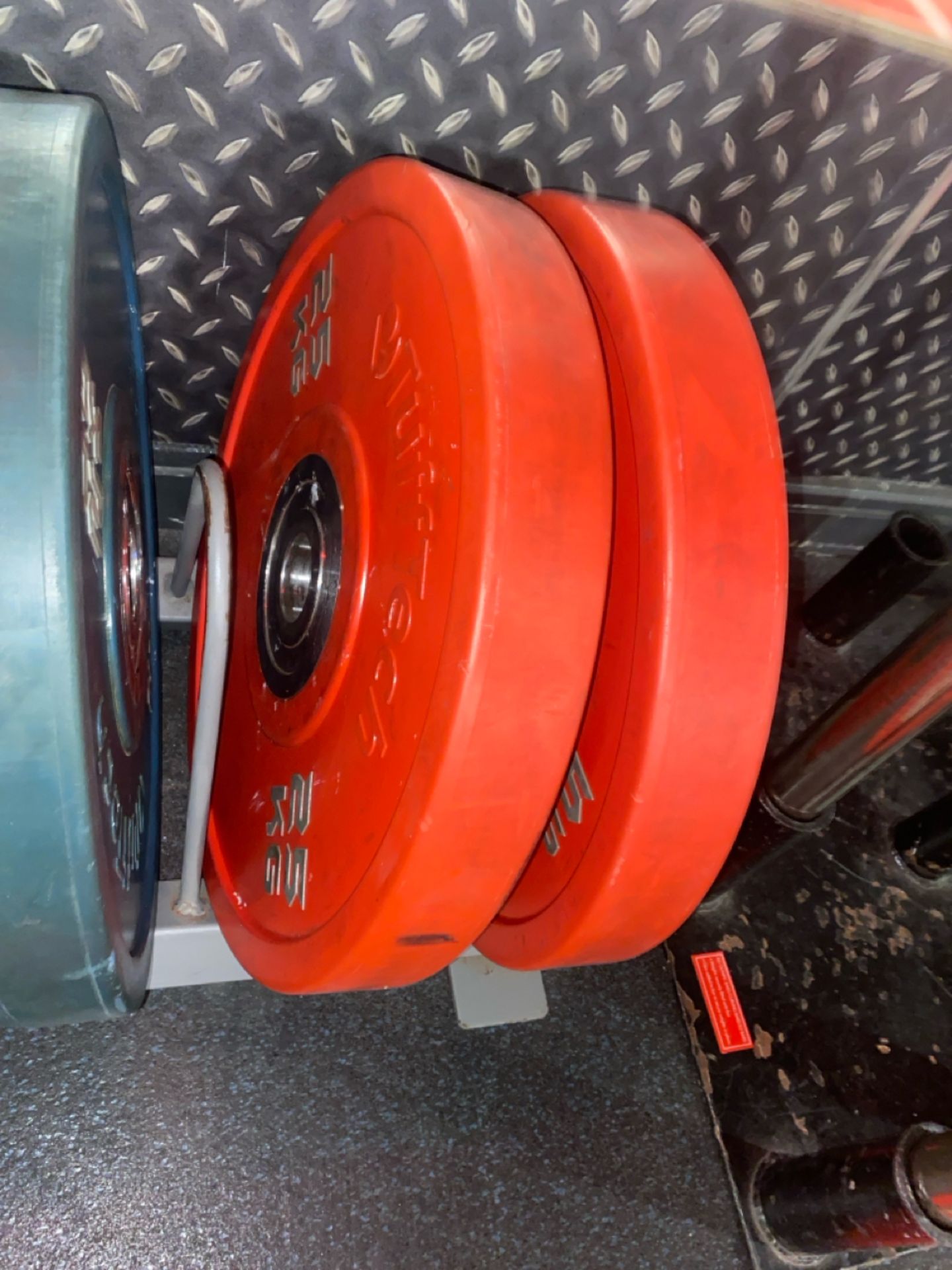 Bumper Plate 2 x 25kg - Image 2 of 3