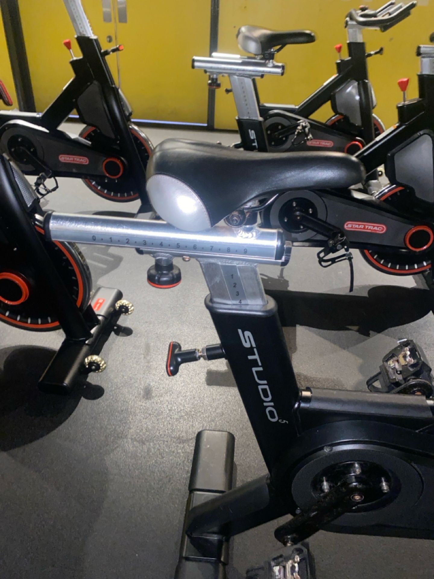 Studio 5 Star Trac Spin Bike - Image 8 of 12