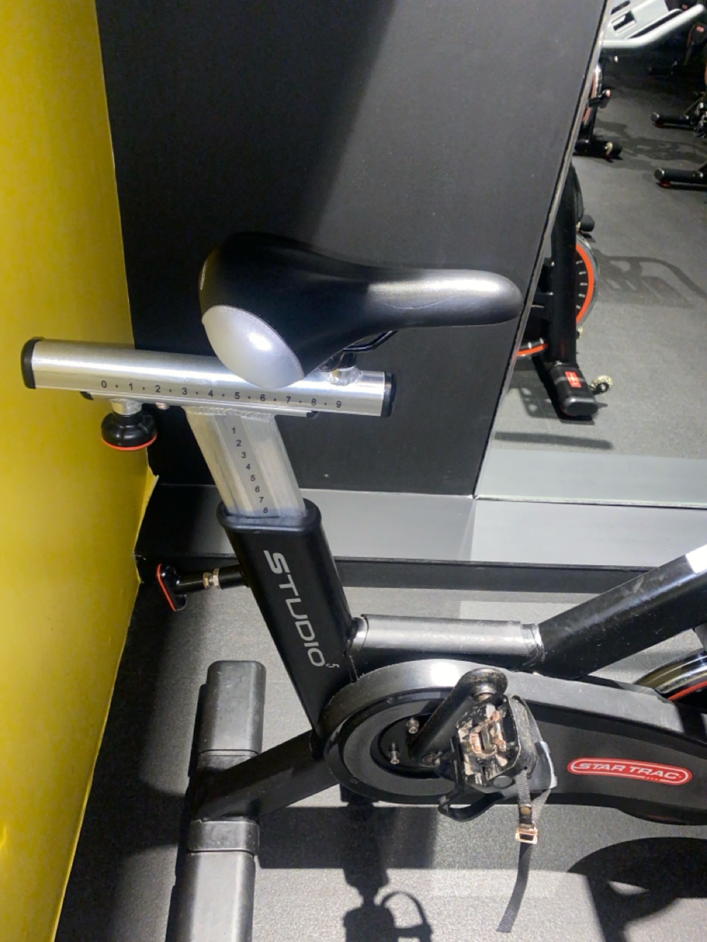 Studio 5 Star Trac Spin Bike - Image 6 of 9