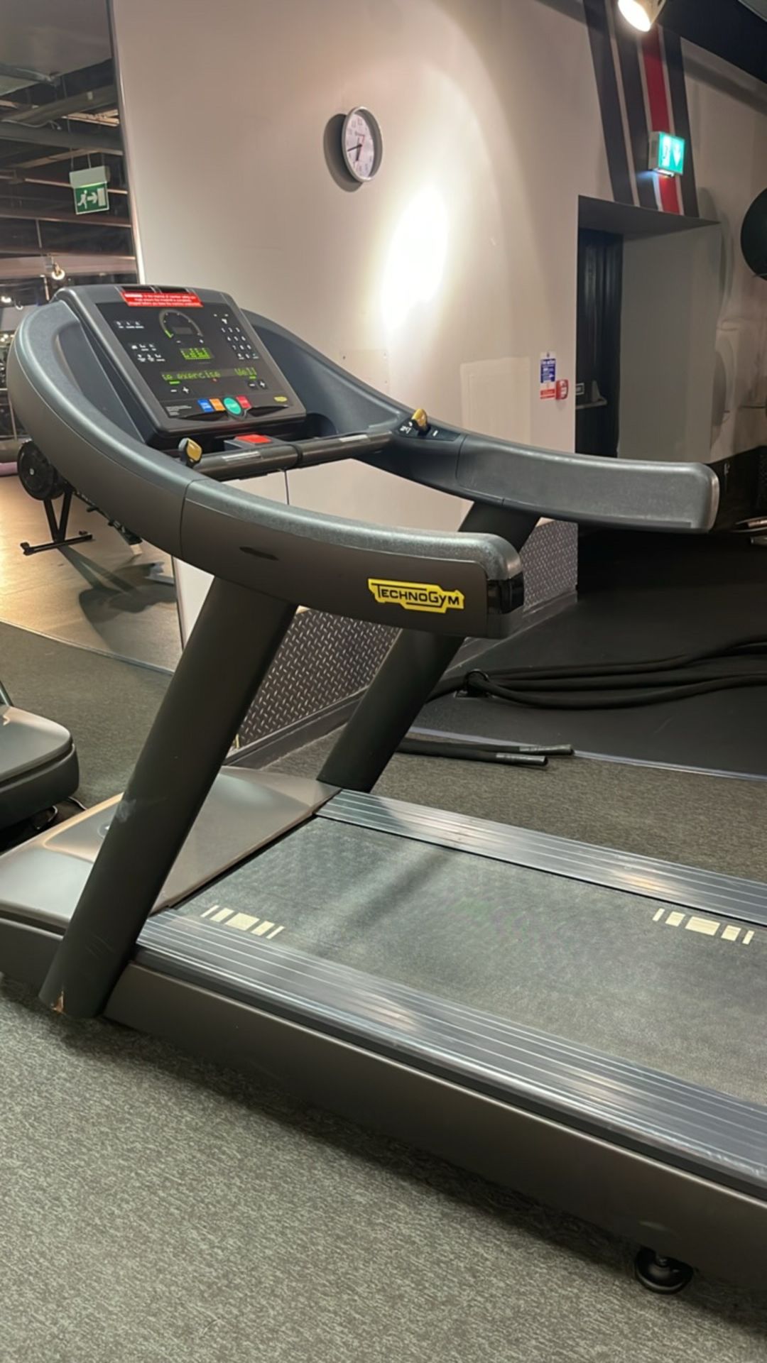 Technogym Treadmill 1000 - Image 7 of 8