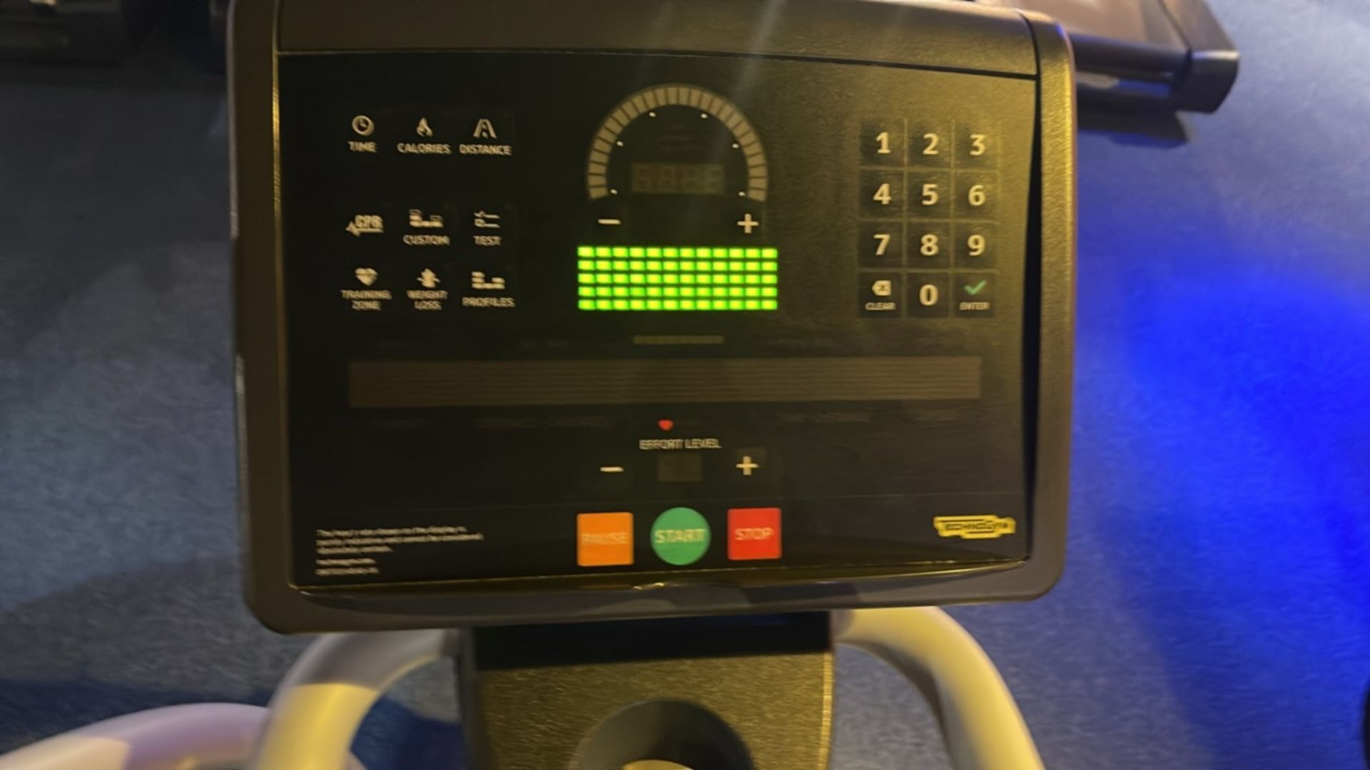 Technogym Synchro X Trainer - Image 7 of 8