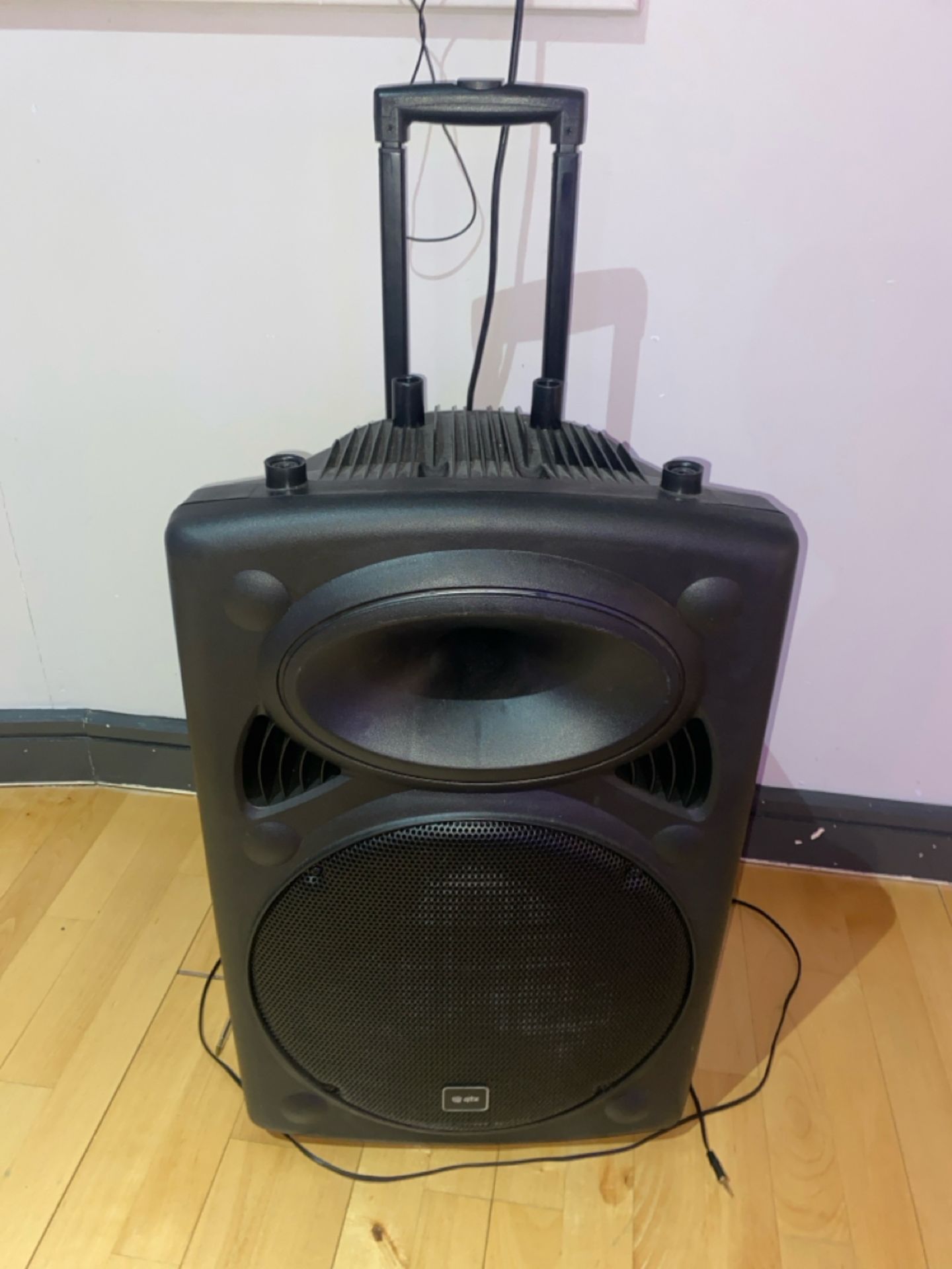 QTX Speaker & Sound System - Image 2 of 8