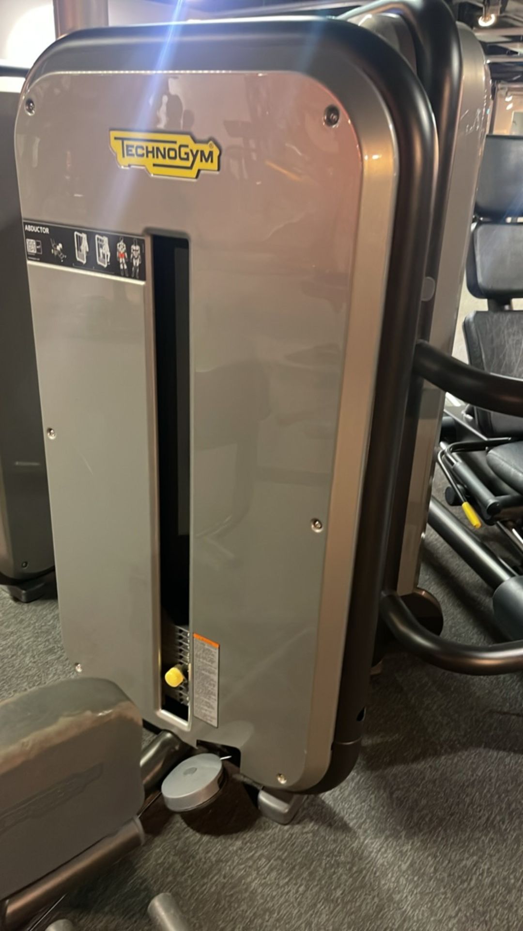 Technogym Abductor - Image 9 of 9