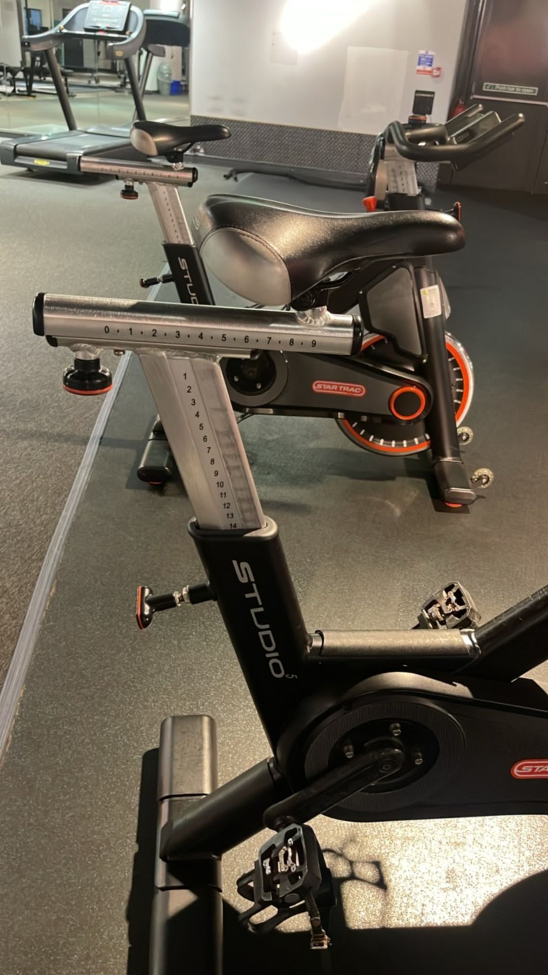 Studio 5 Star Trac Spin Bike - Image 2 of 10