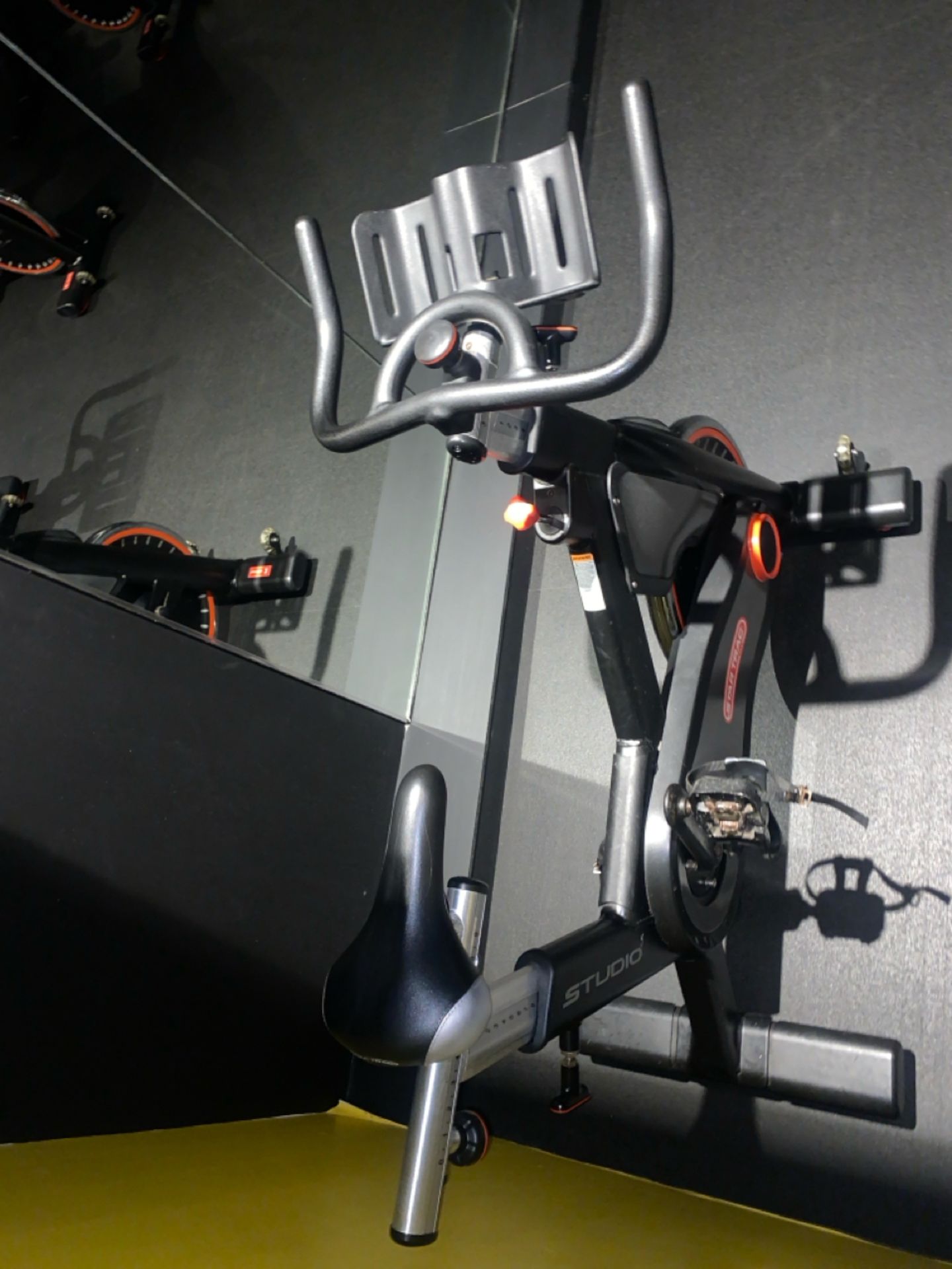 Studio 5 Star Trac Spin Bike - Image 5 of 9