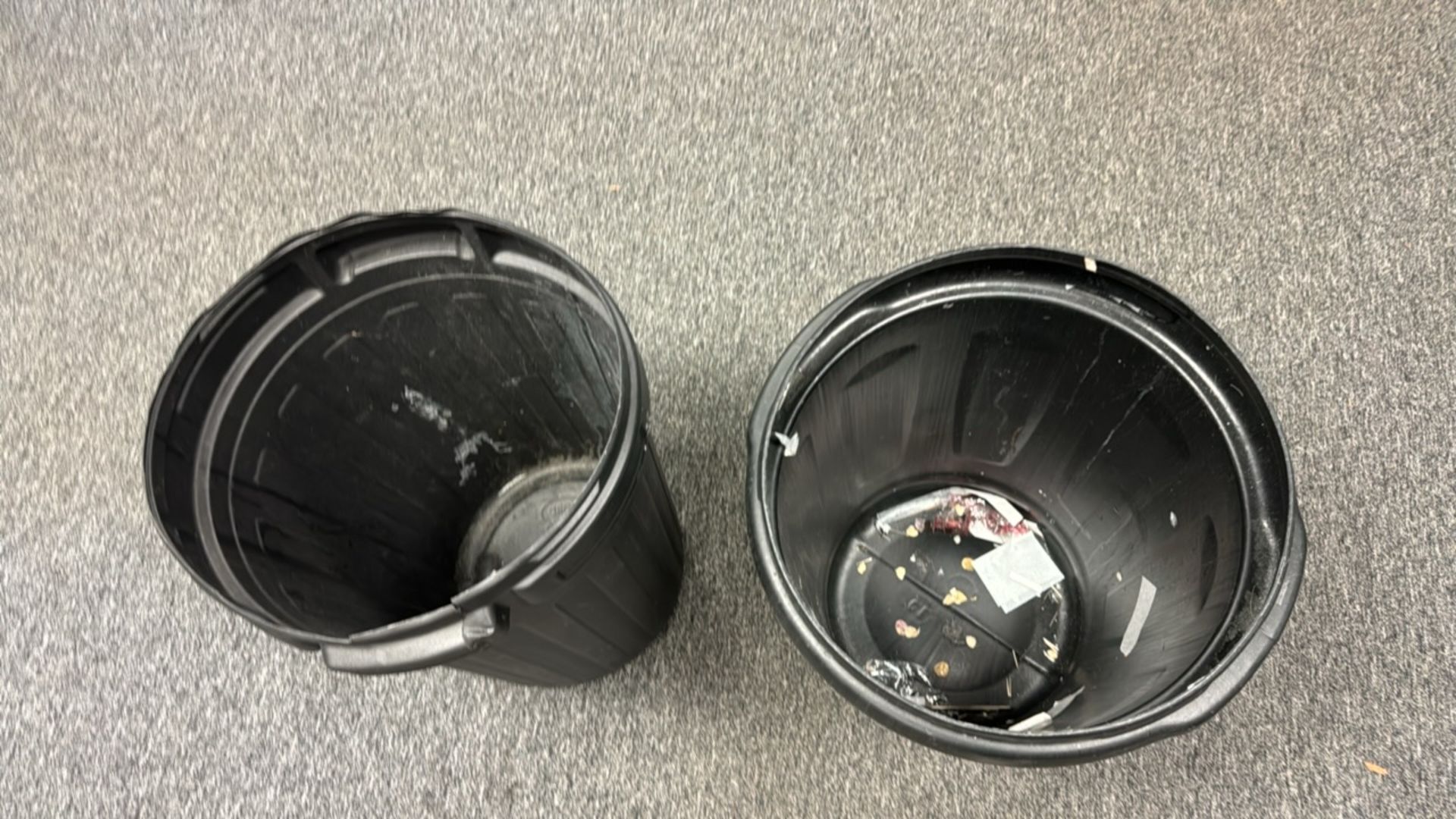 Black Plastic Bins x2 - Image 4 of 4