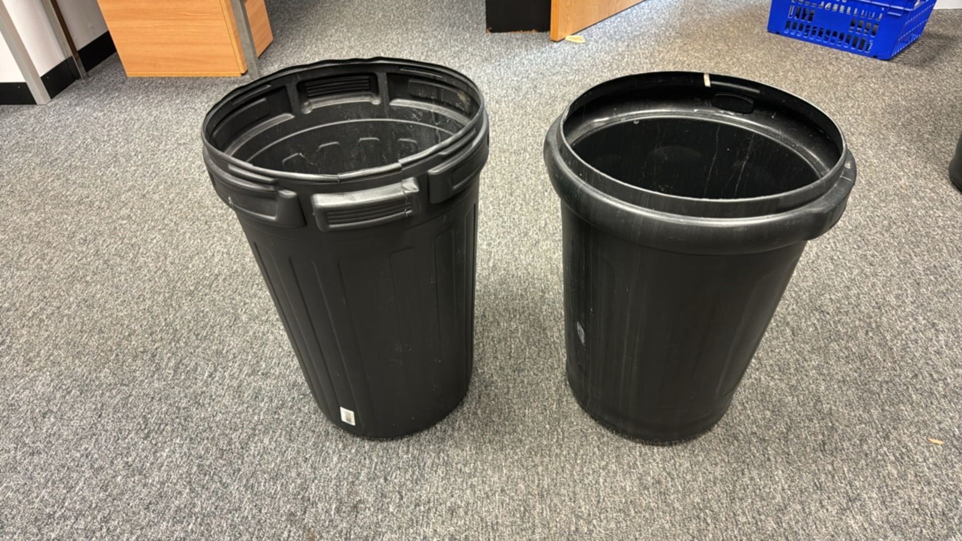 Black Plastic Bins x2 - Image 2 of 4