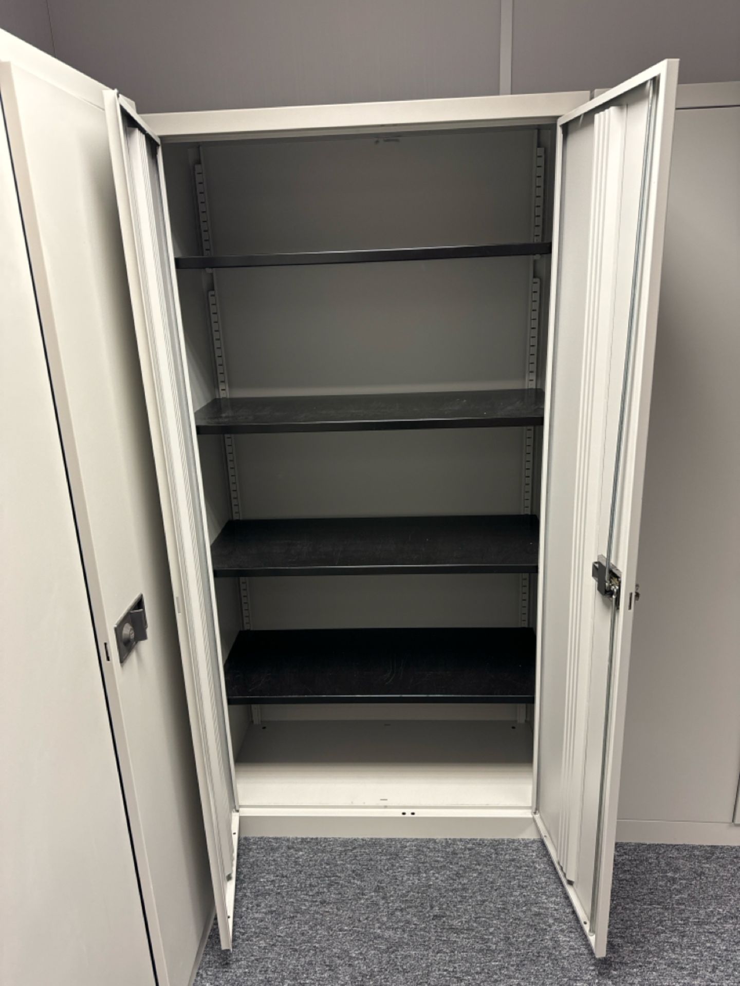 Metal Storage Cabinet - Image 3 of 5