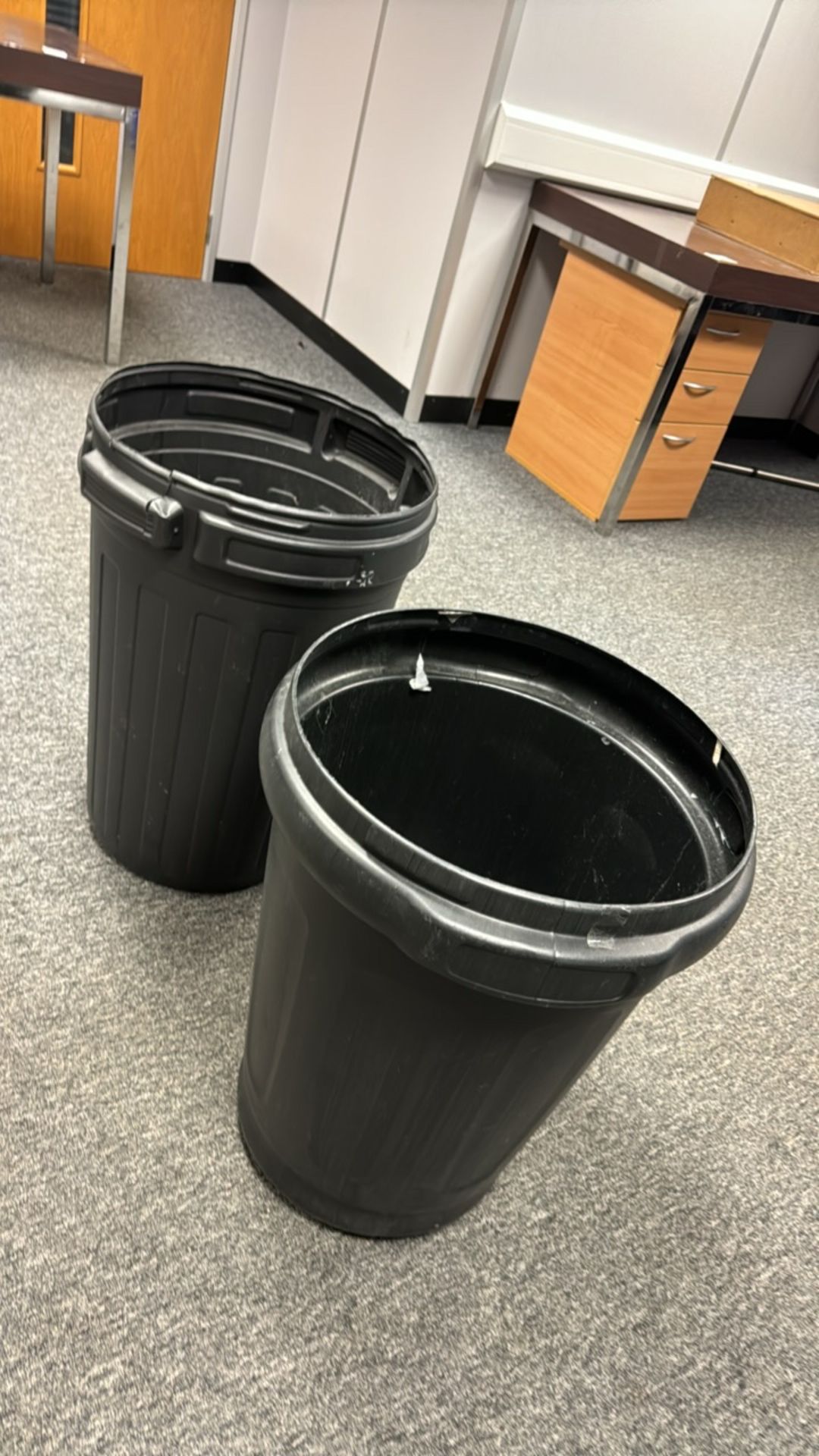 Black Plastic Bins x2 - Image 3 of 4