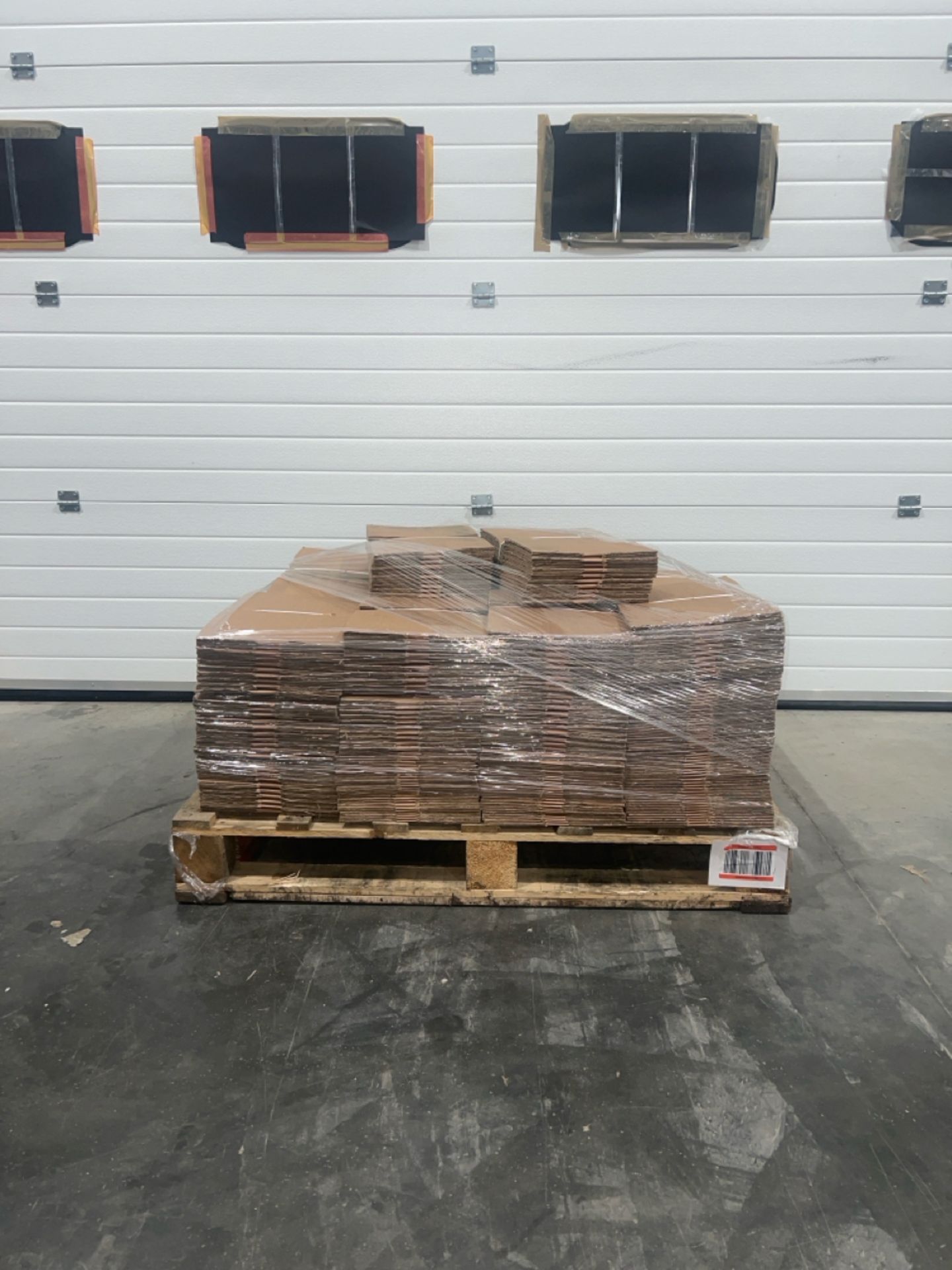 Cardboard Flat Pack boxes x 260 - 24.5cm x 23.5cm x 4.5cm - Image 2 of 3