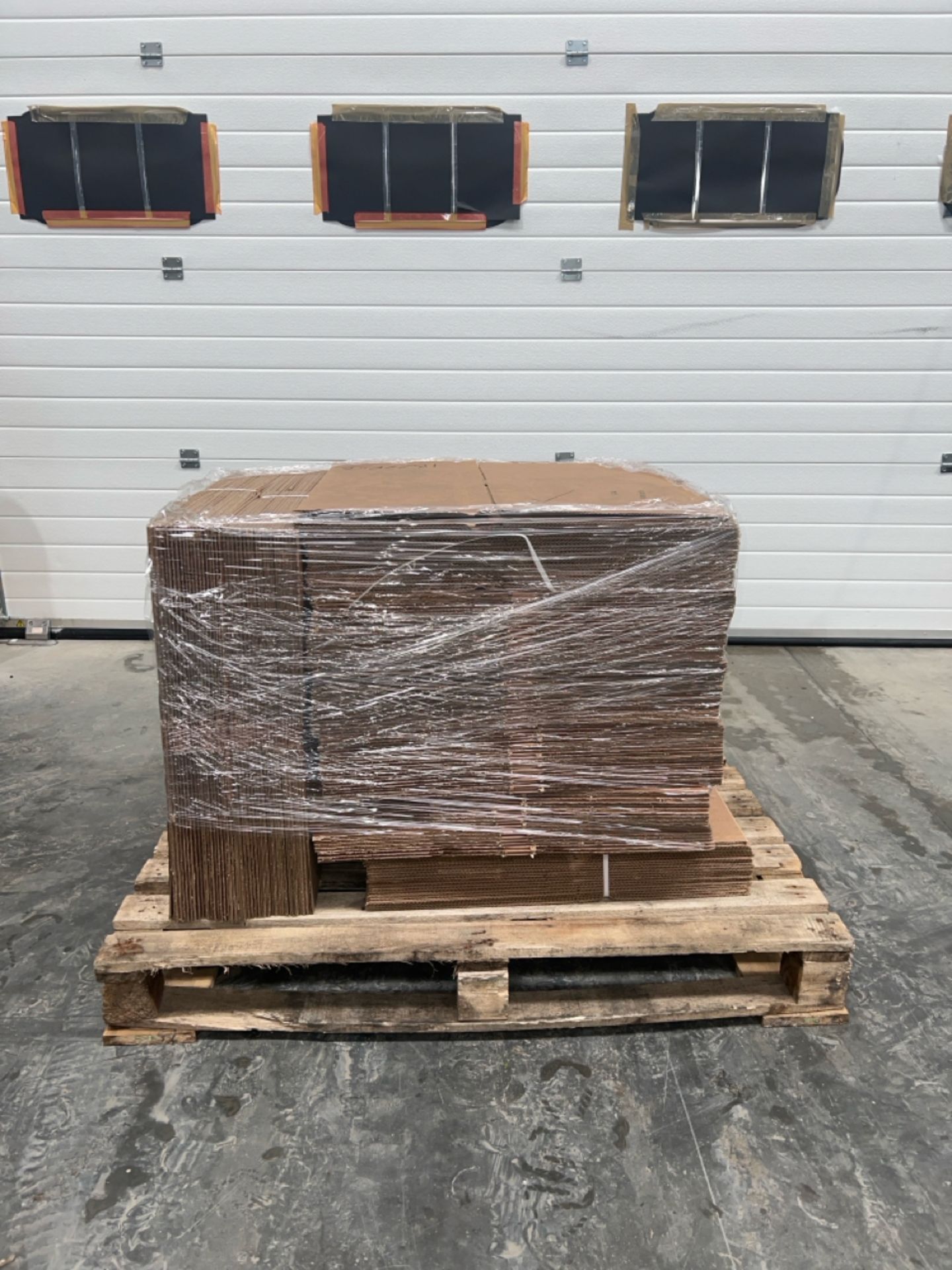Cardboard Flat Pack boxes x 160 - 36cm x 30cm x 4cm. - Image 2 of 3