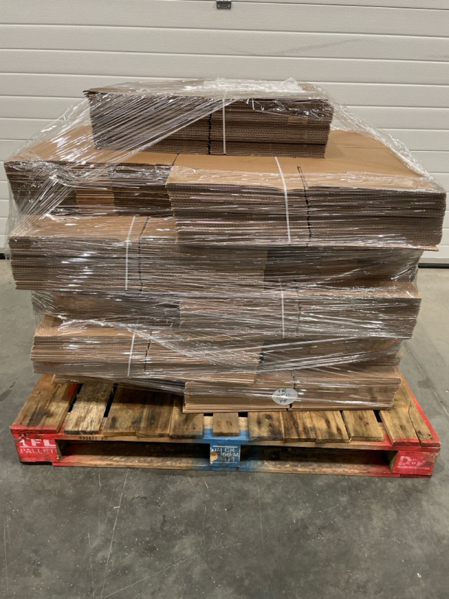 Cardboard Flat Pack boxes x 400 - 31cm x 31cm x 10cm - Image 2 of 3