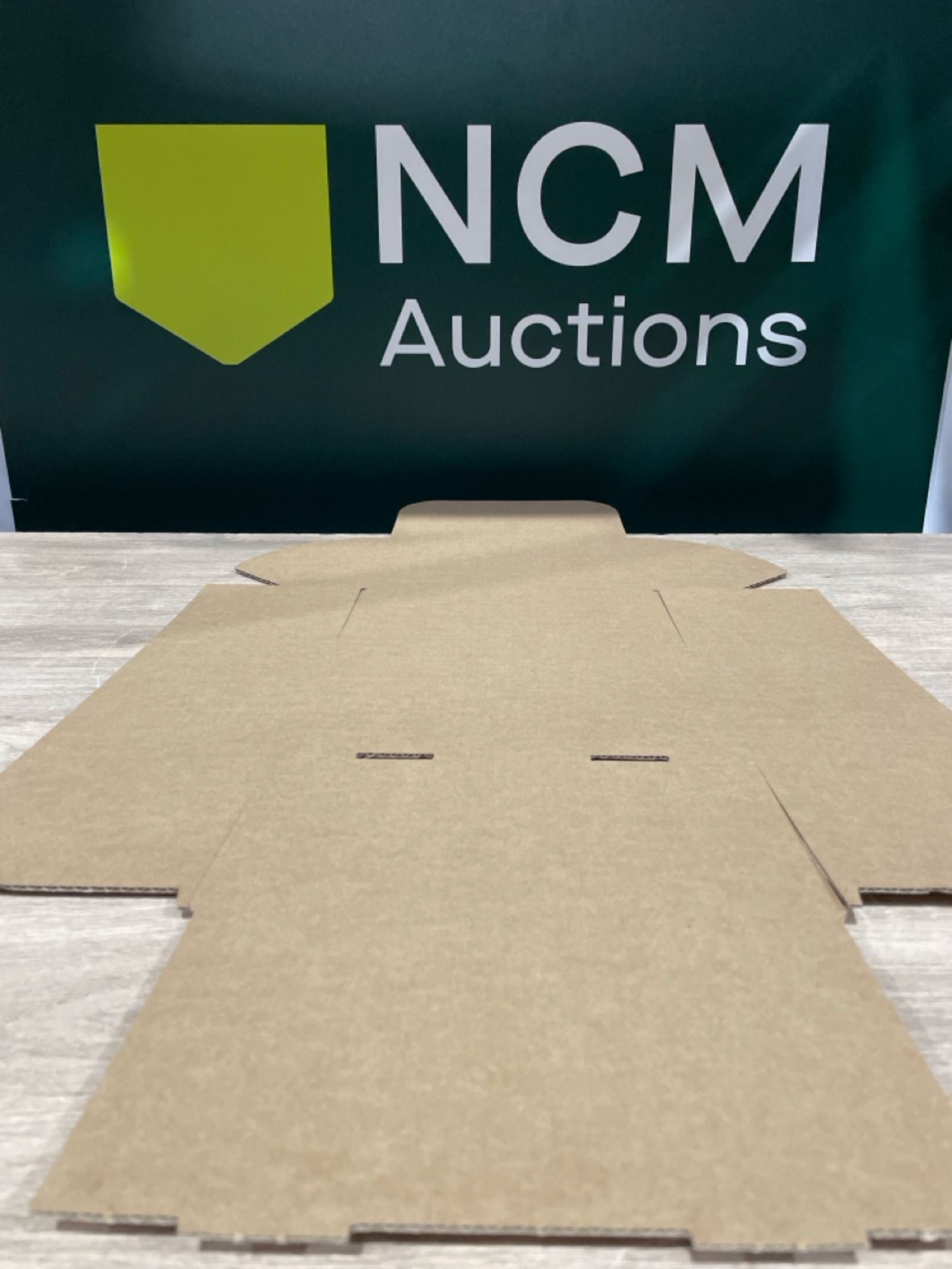 Cardboard Flat Pack boxes x 599 - 25cm x 18.5cm x 14cm - Image 3 of 4