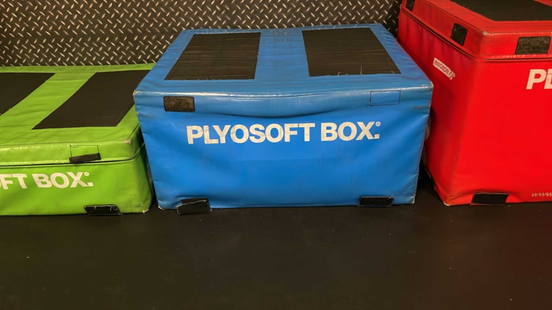 Set Of 3 Escape Plyosoft boxes - Image 4 of 7