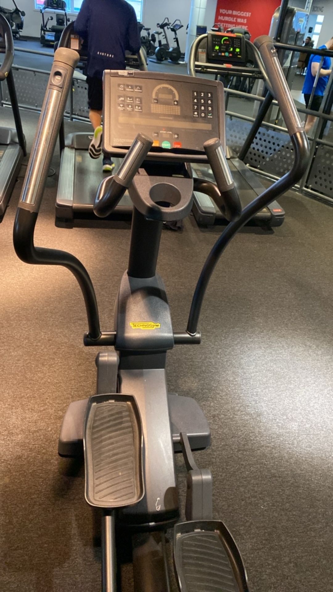 Technogym Cross Trainer - Image 6 of 10