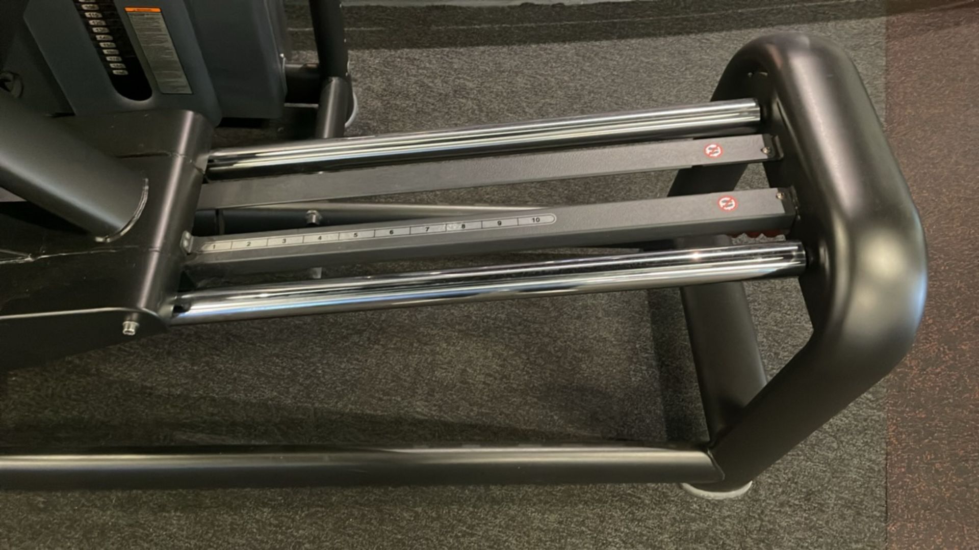 Technogym Leg Press - Image 5 of 9