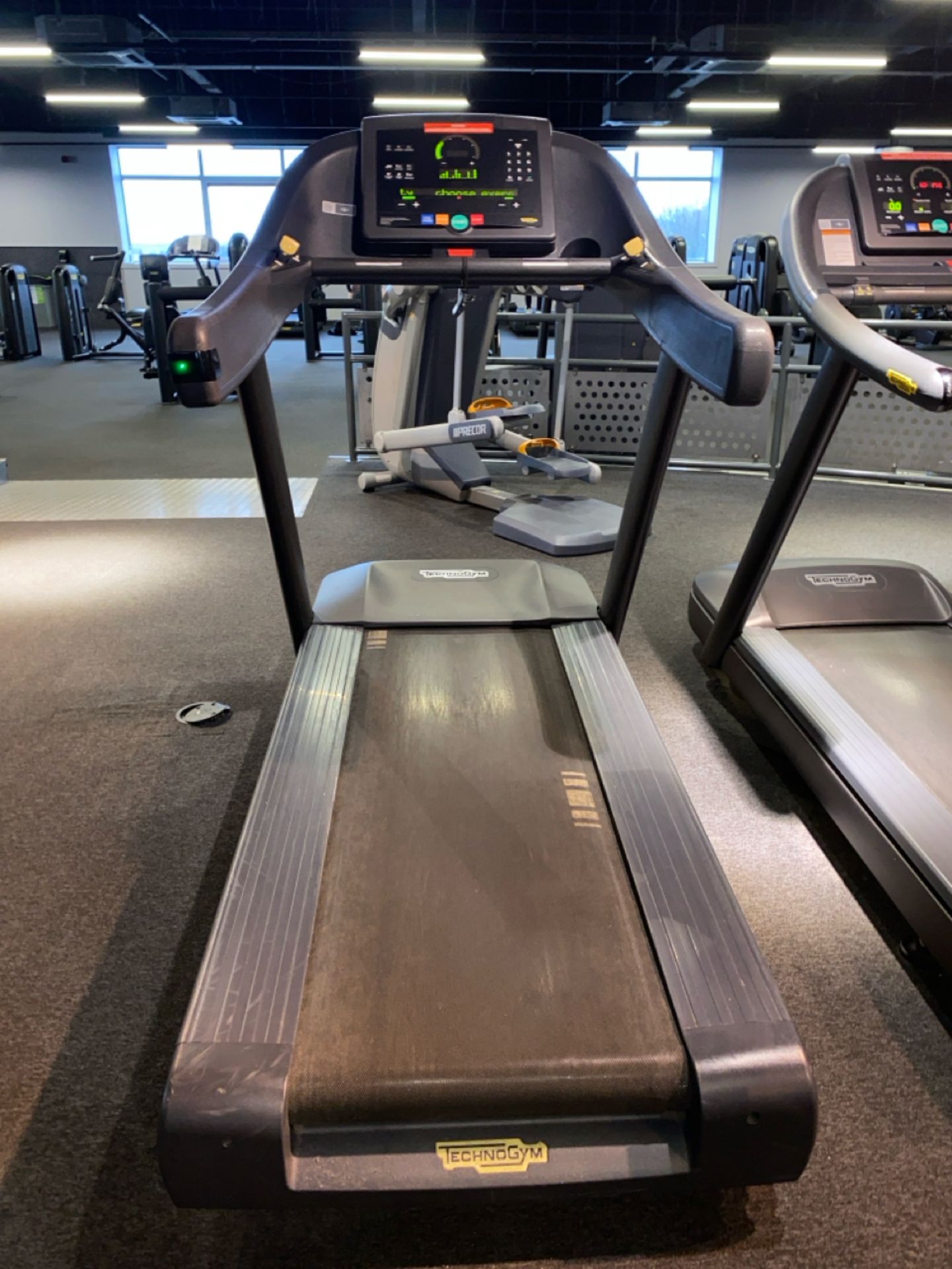 Technogym Excite Run 1000 Treadmill - Image 2 of 8