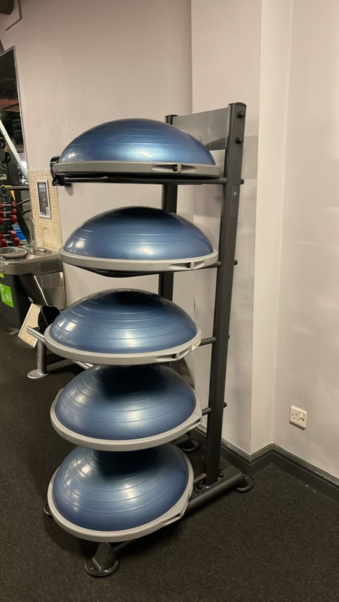 5 x Bosu Balls & Stand - Image 3 of 5