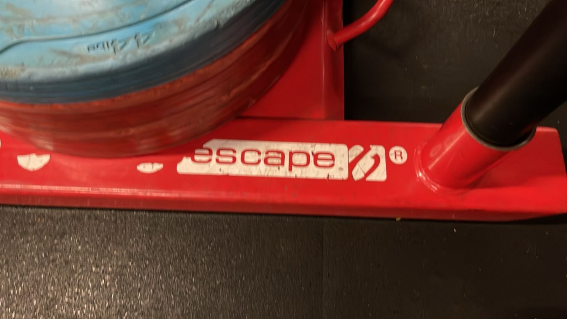 Escape Sled - Image 6 of 6
