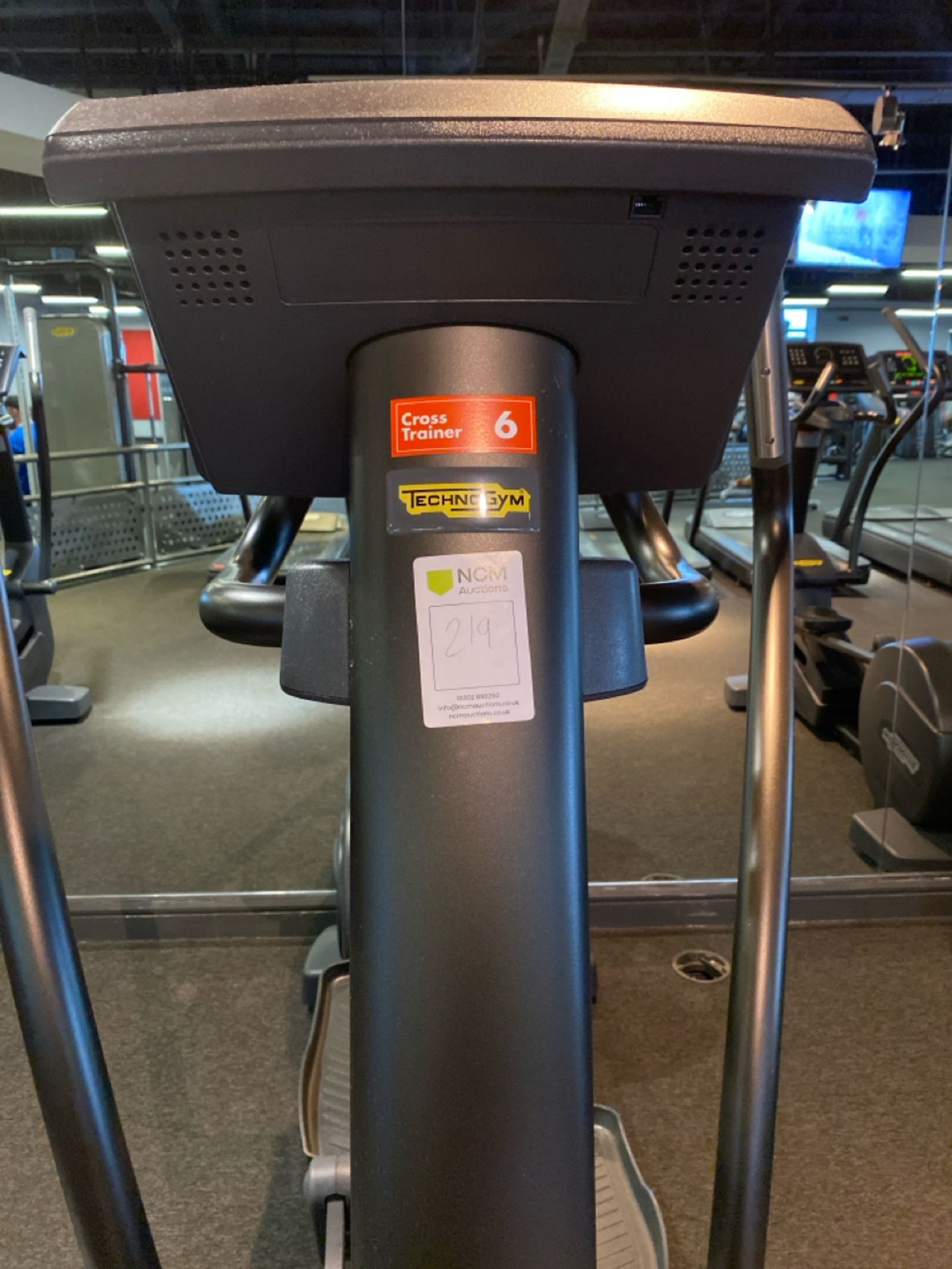 Technogym Cross Trainer - Image 10 of 10