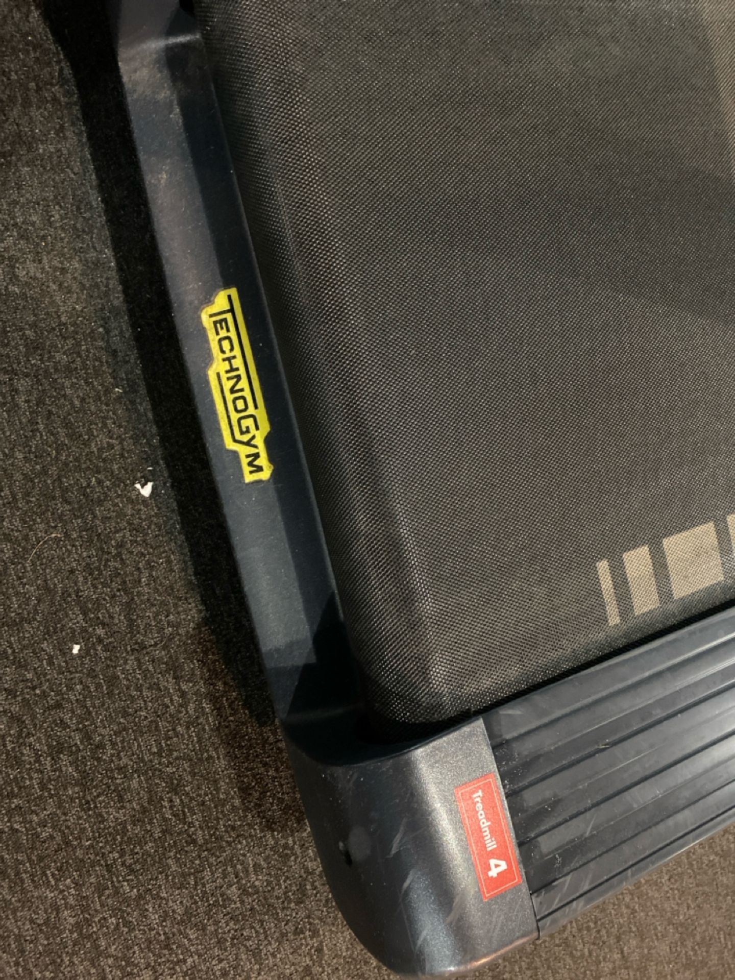 Technogym Excite Run 1000 Treadmill - Image 4 of 10