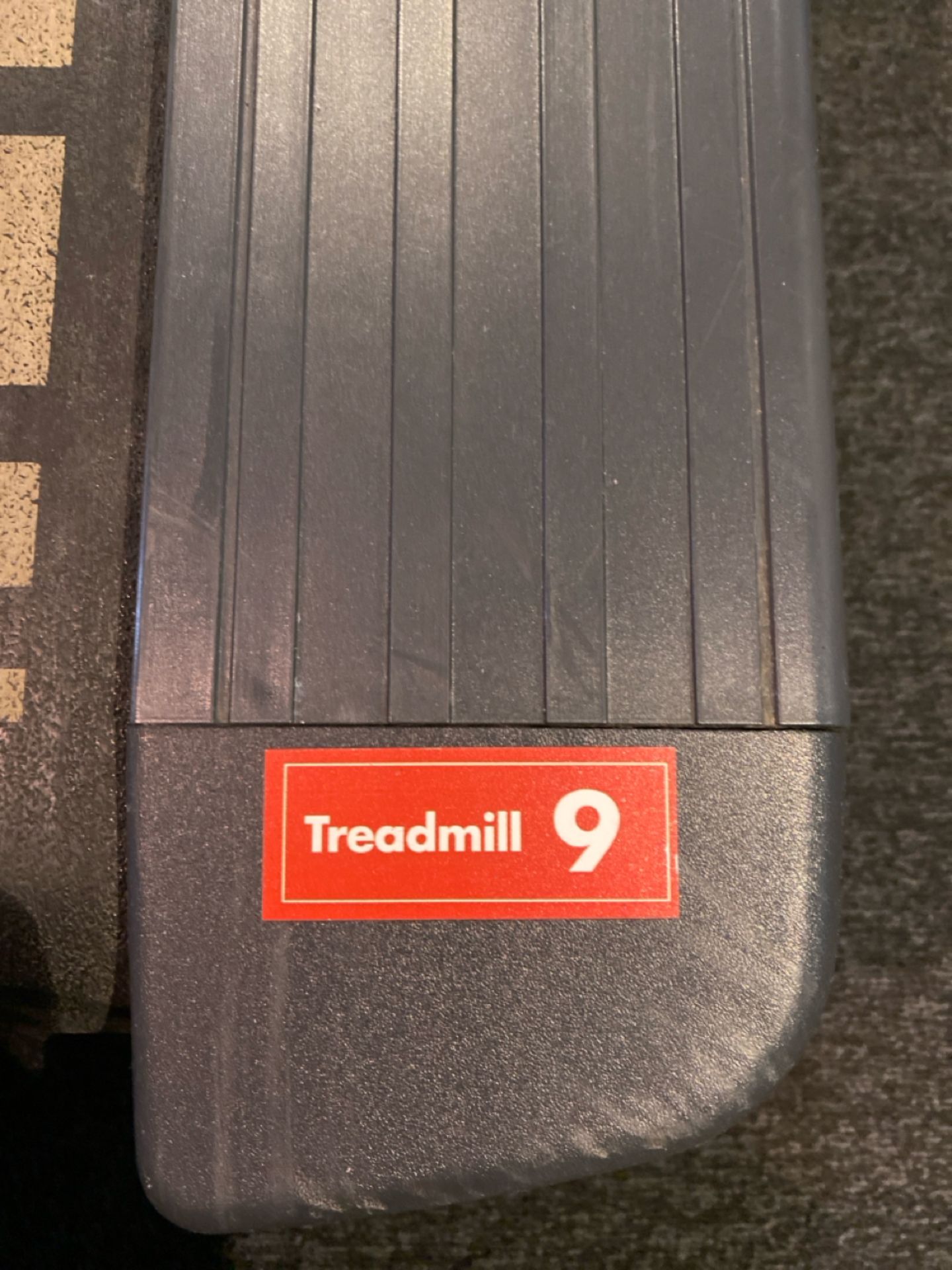 Technogym Excite Run 600 LED Cosmo Treadmill - Image 9 of 11