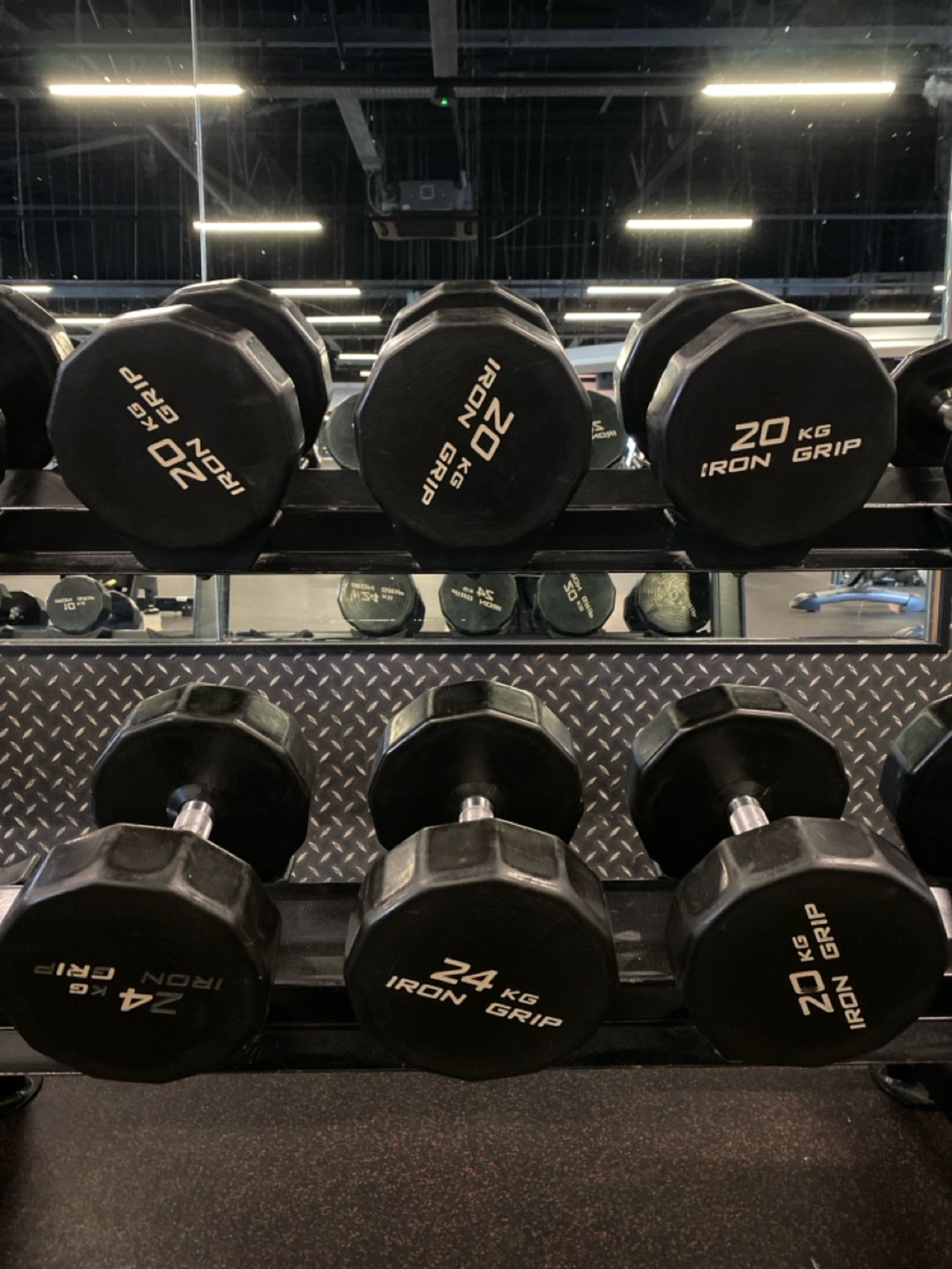 Iron Grip Dumbell Set 20kg, 22kg, 24kg - Image 3 of 5