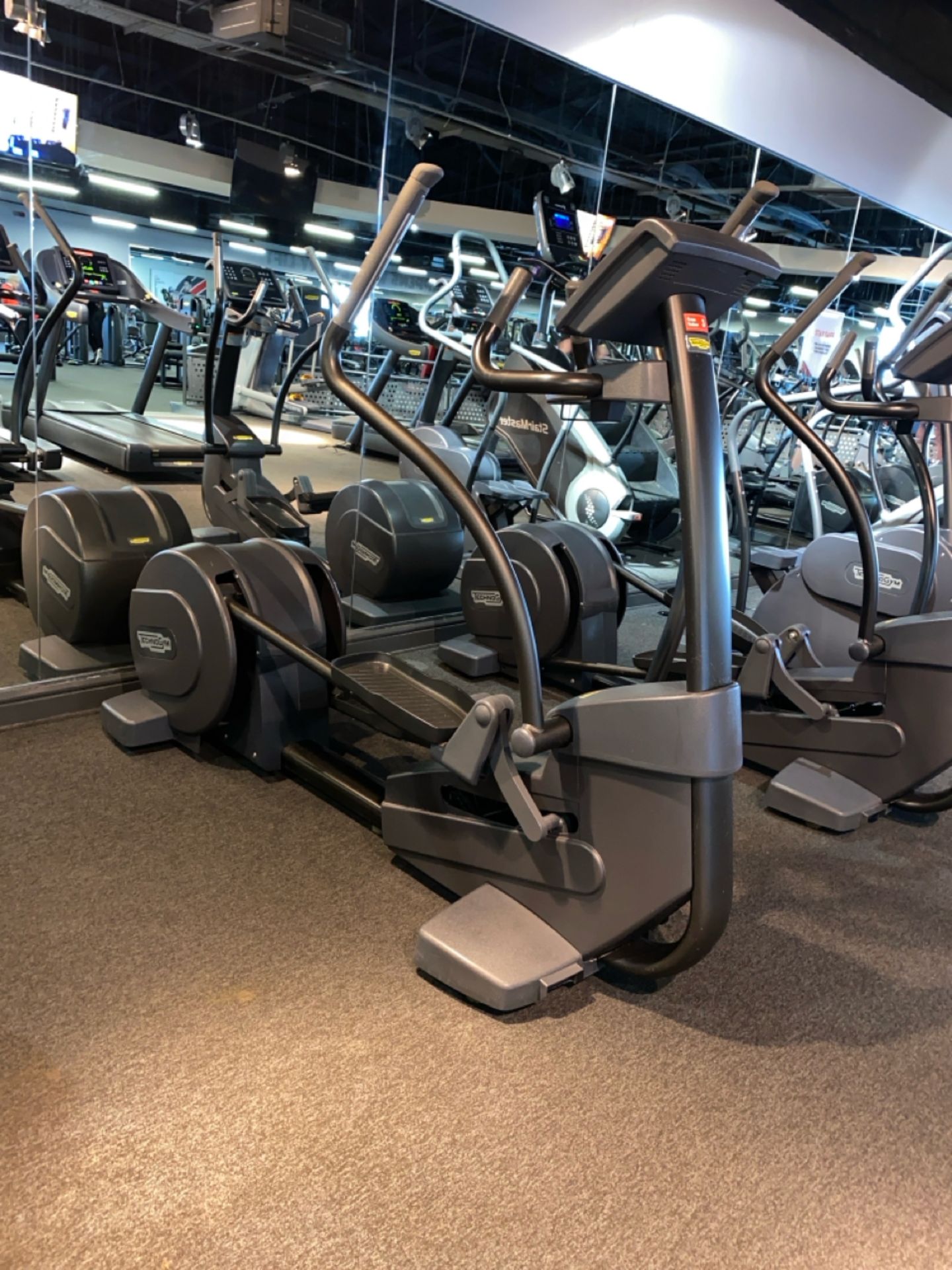 Technogym Cross Trainer - Image 2 of 10