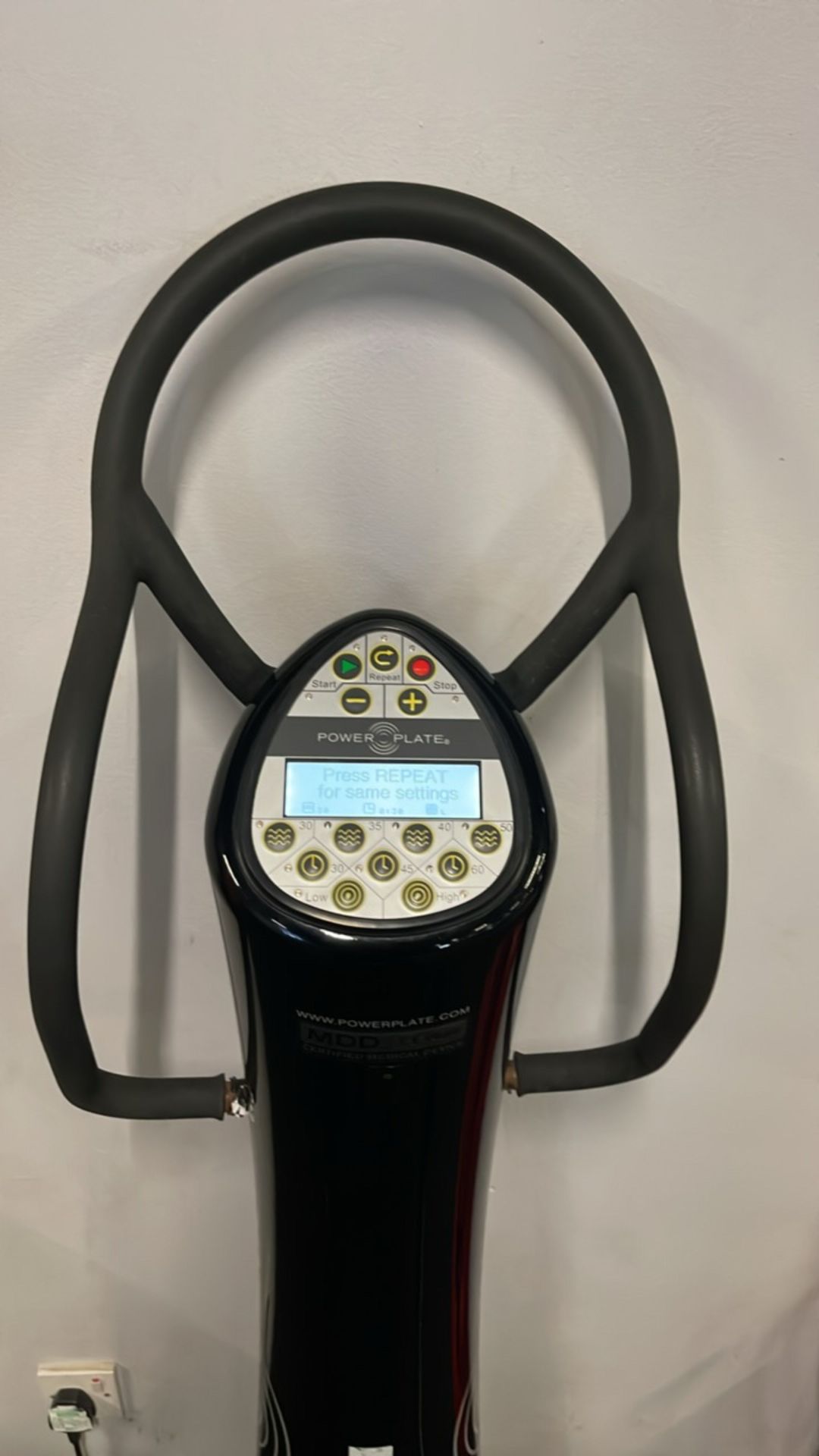 Power Plate Pro - Image 8 of 9