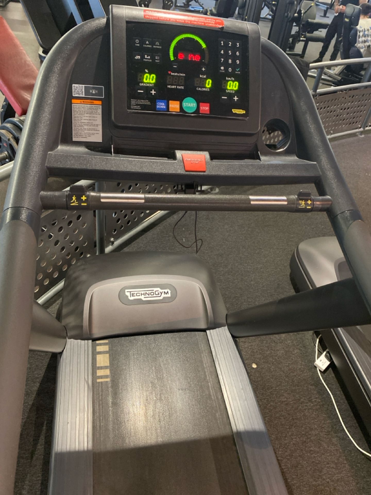 Technogym Excite Run 600 LED Cosmo Treadmill - Image 4 of 9