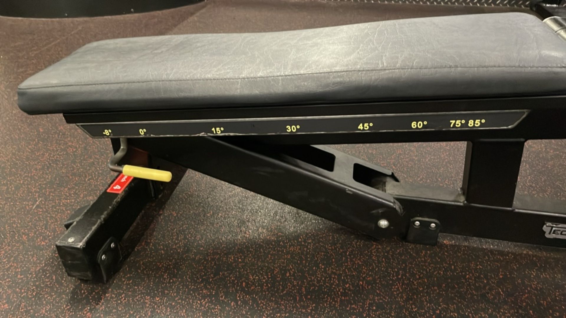 Technogym Adjustable Bench - Image 3 of 6