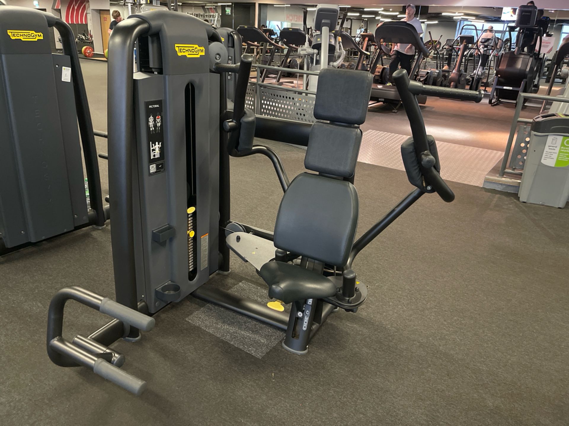 Technogym Pectoral Machine