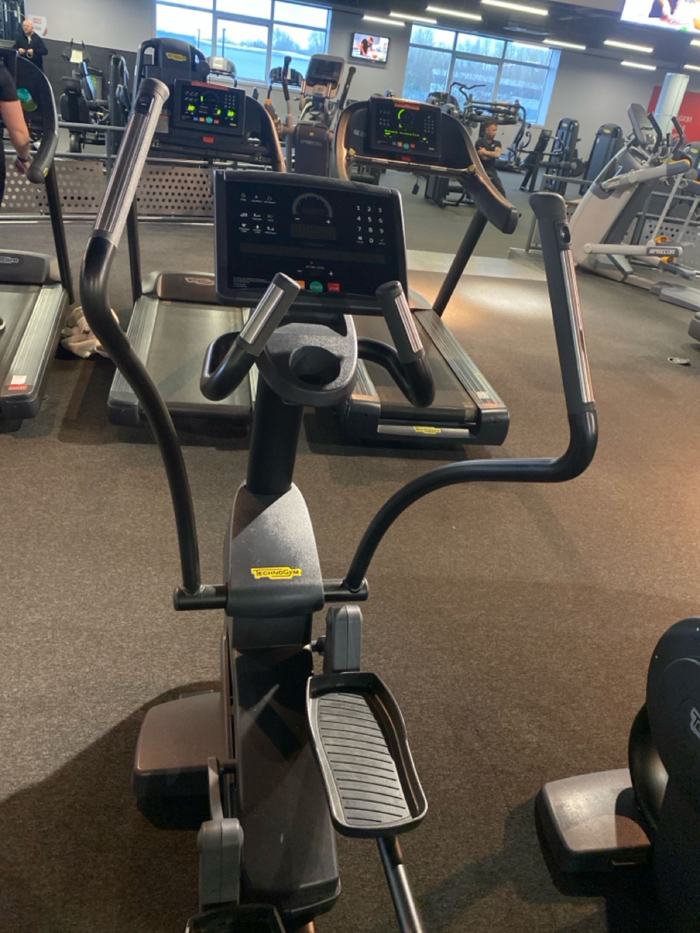 Technogym Cross Trainer - Image 6 of 11