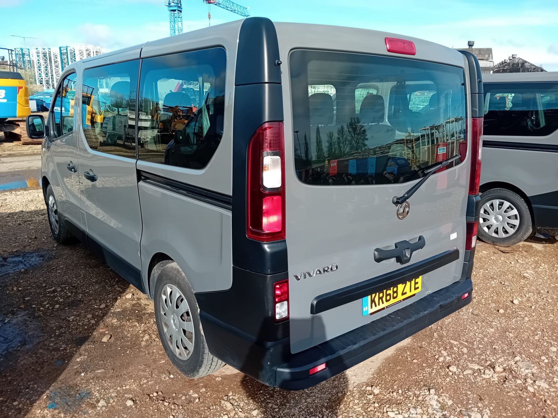 Vauxhall Vivaro 9 Seater - Image 4 of 12