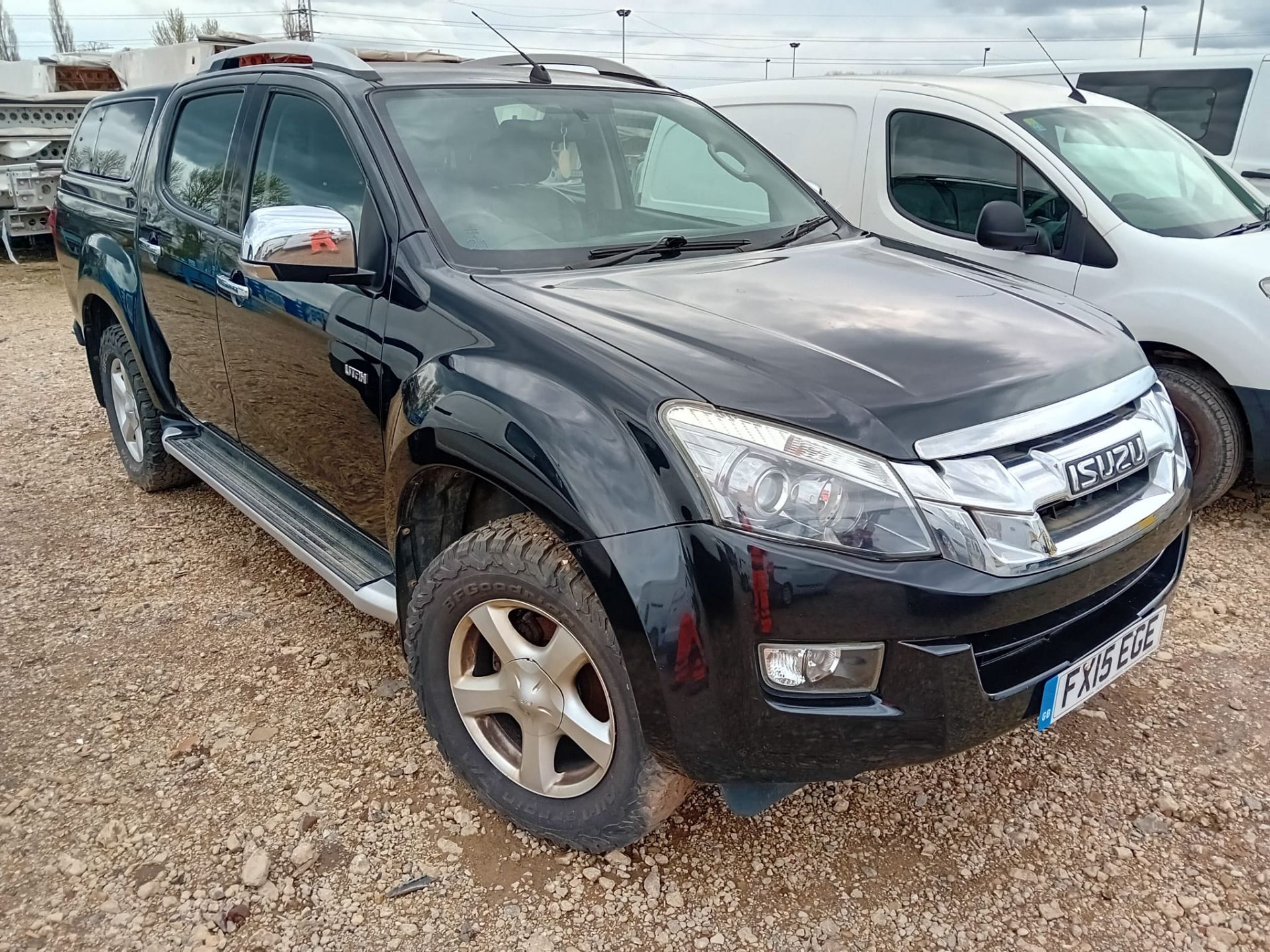 Isuzu D-Max Utar - Image 2 of 13