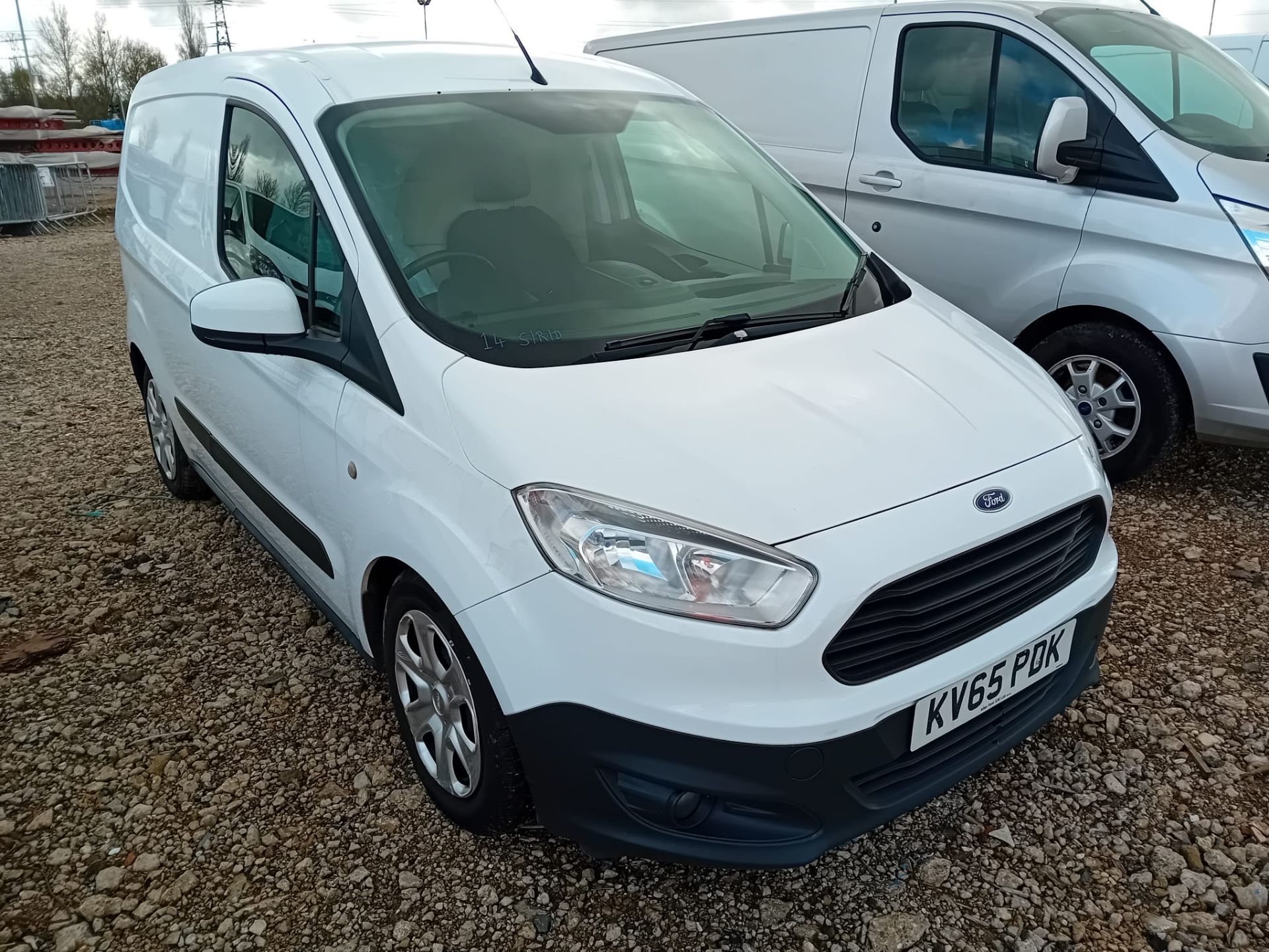 Ford transit Courier - Image 2 of 12