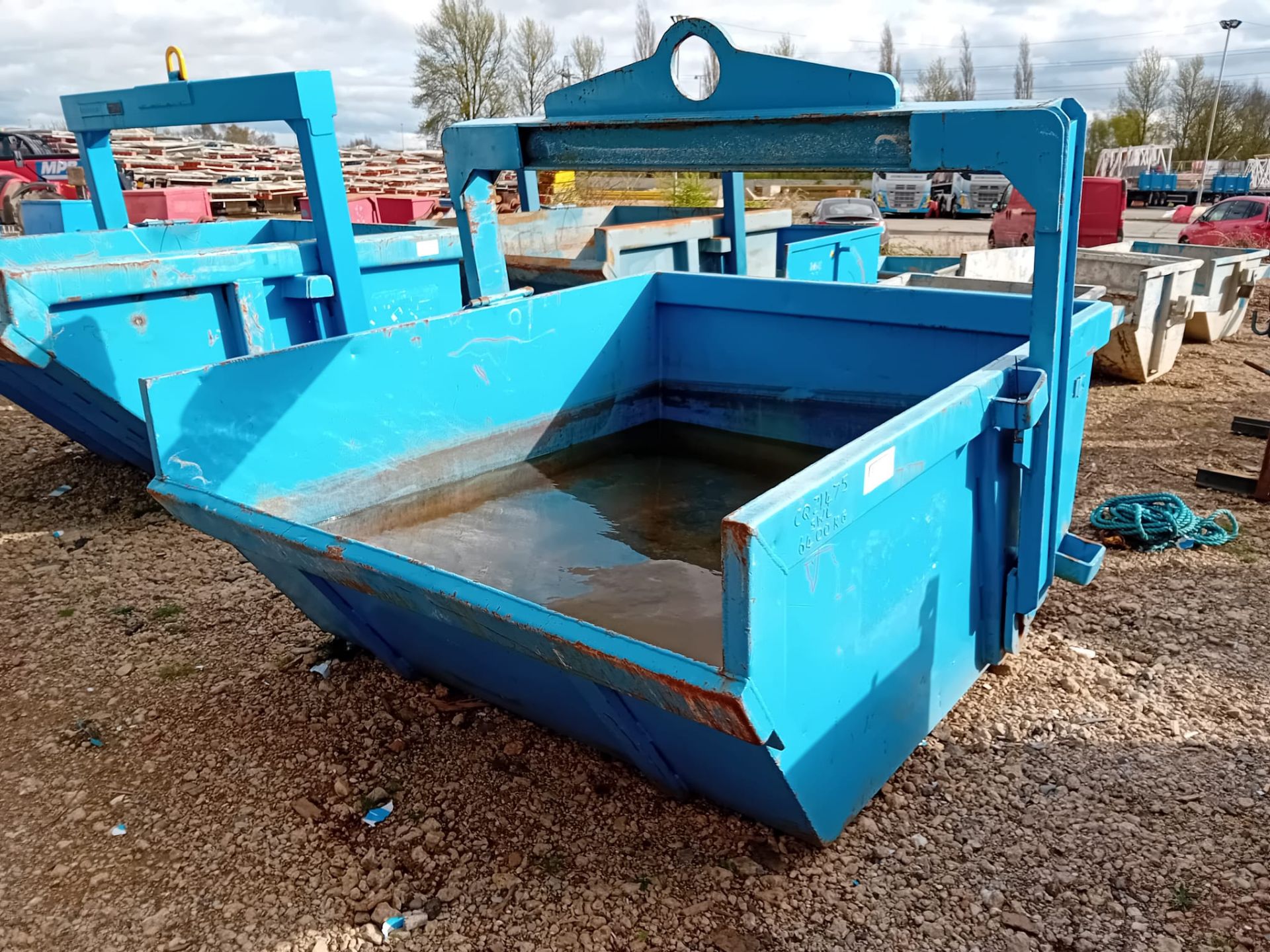 Conquip 3200Ltr Boat Skip