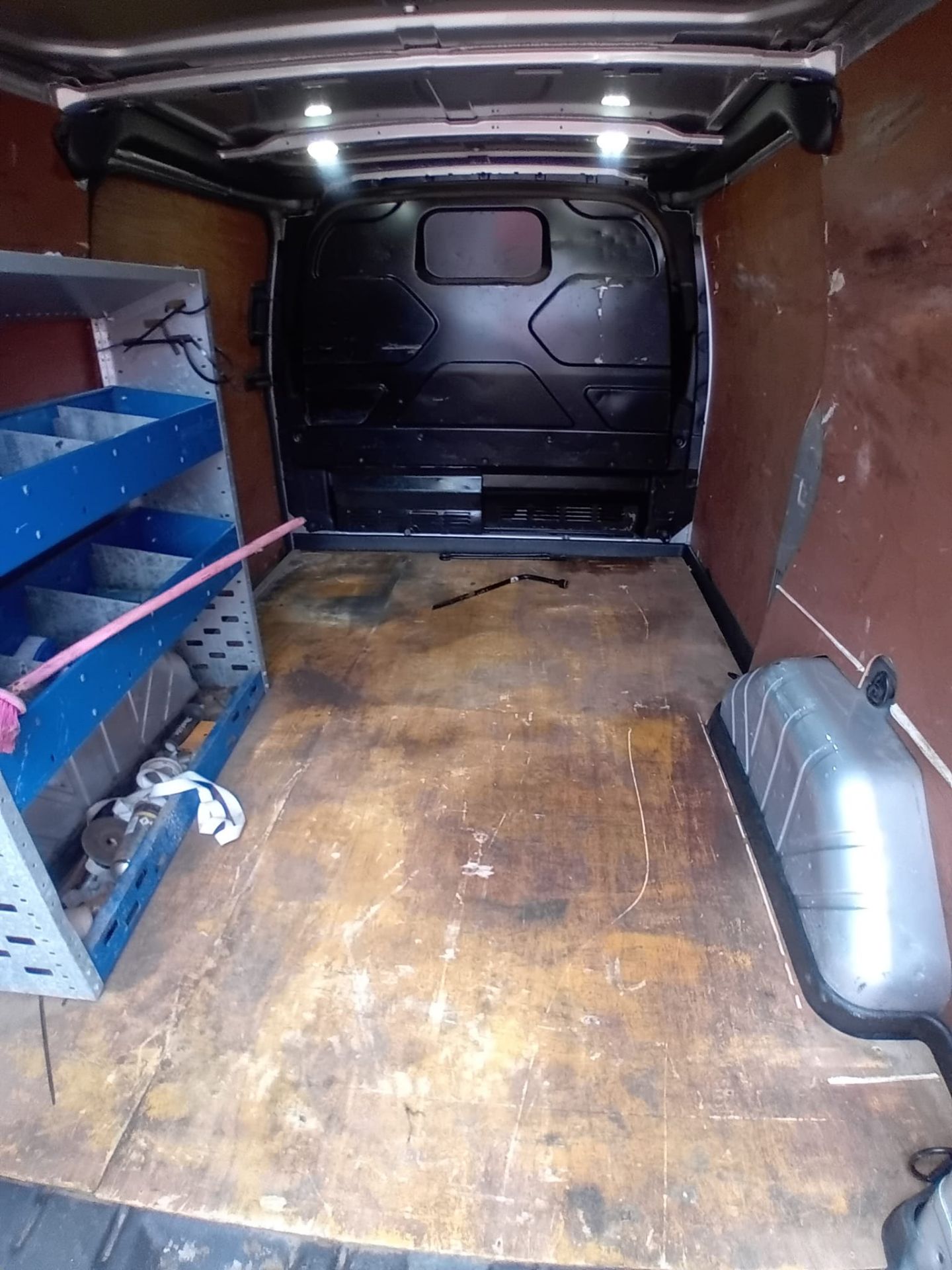 Ford Transit Custom Limited - Image 6 of 11