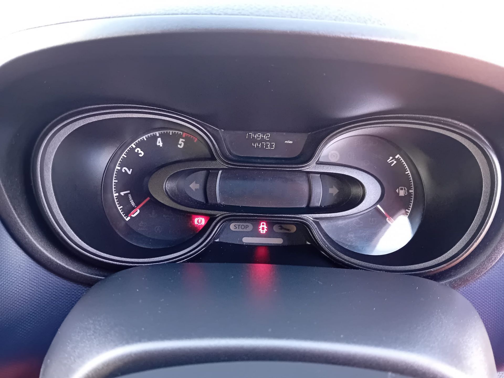 Vauxhall Vivaro 9 Seater - Image 6 of 12