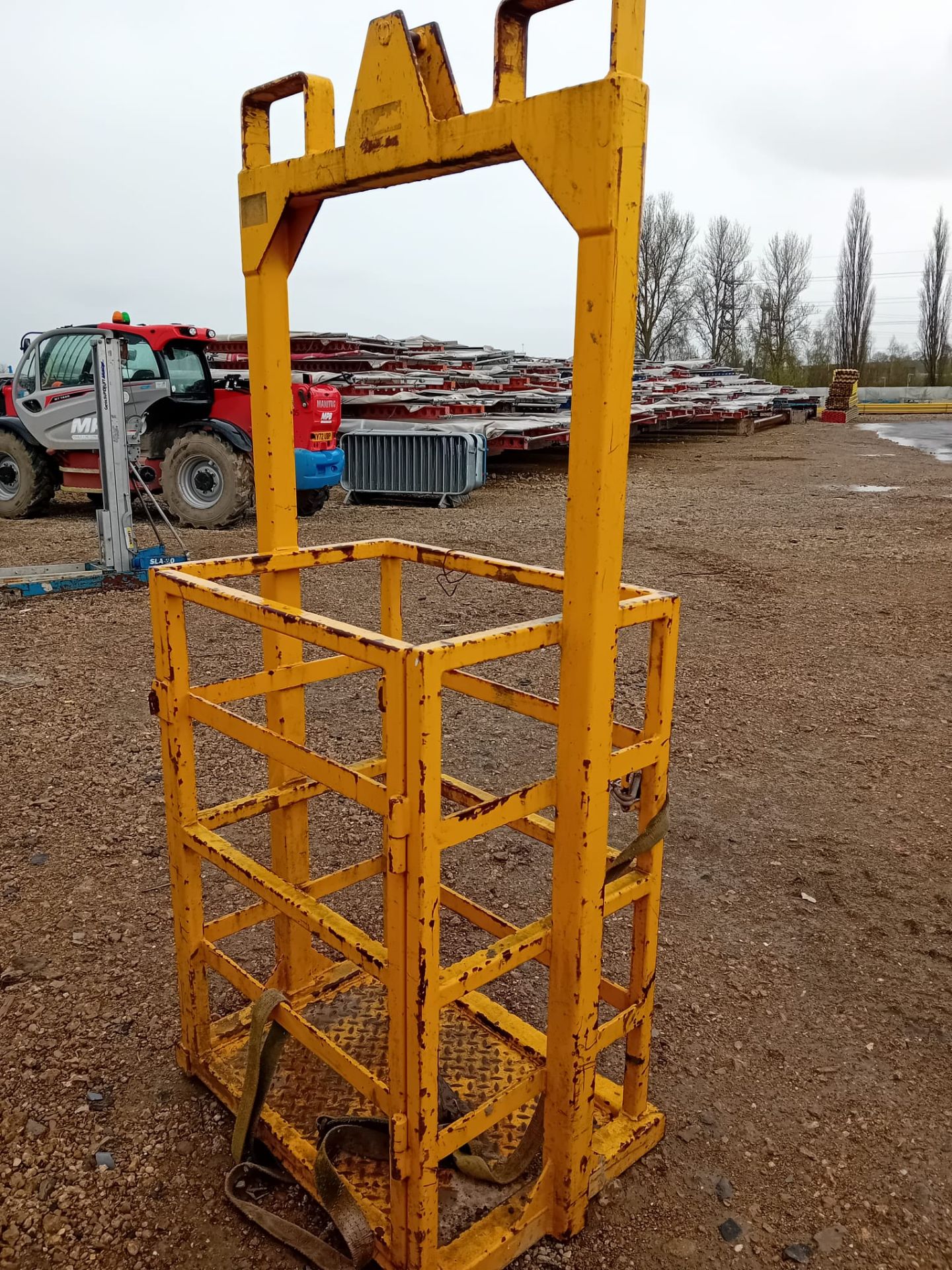 Gas Bottle Lifting Cage - Image 2 of 3