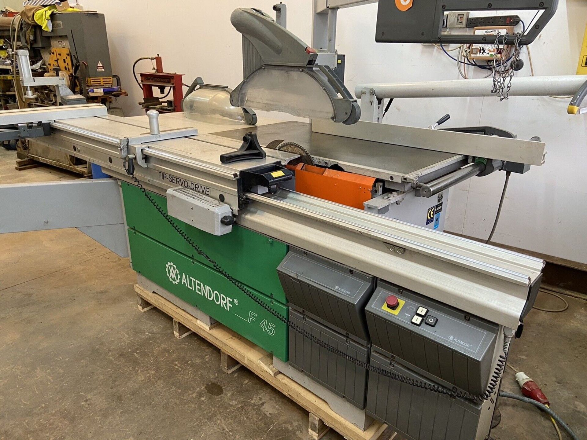 Altendorf F45 Dimension Panel Saw With TIP Servo Drive