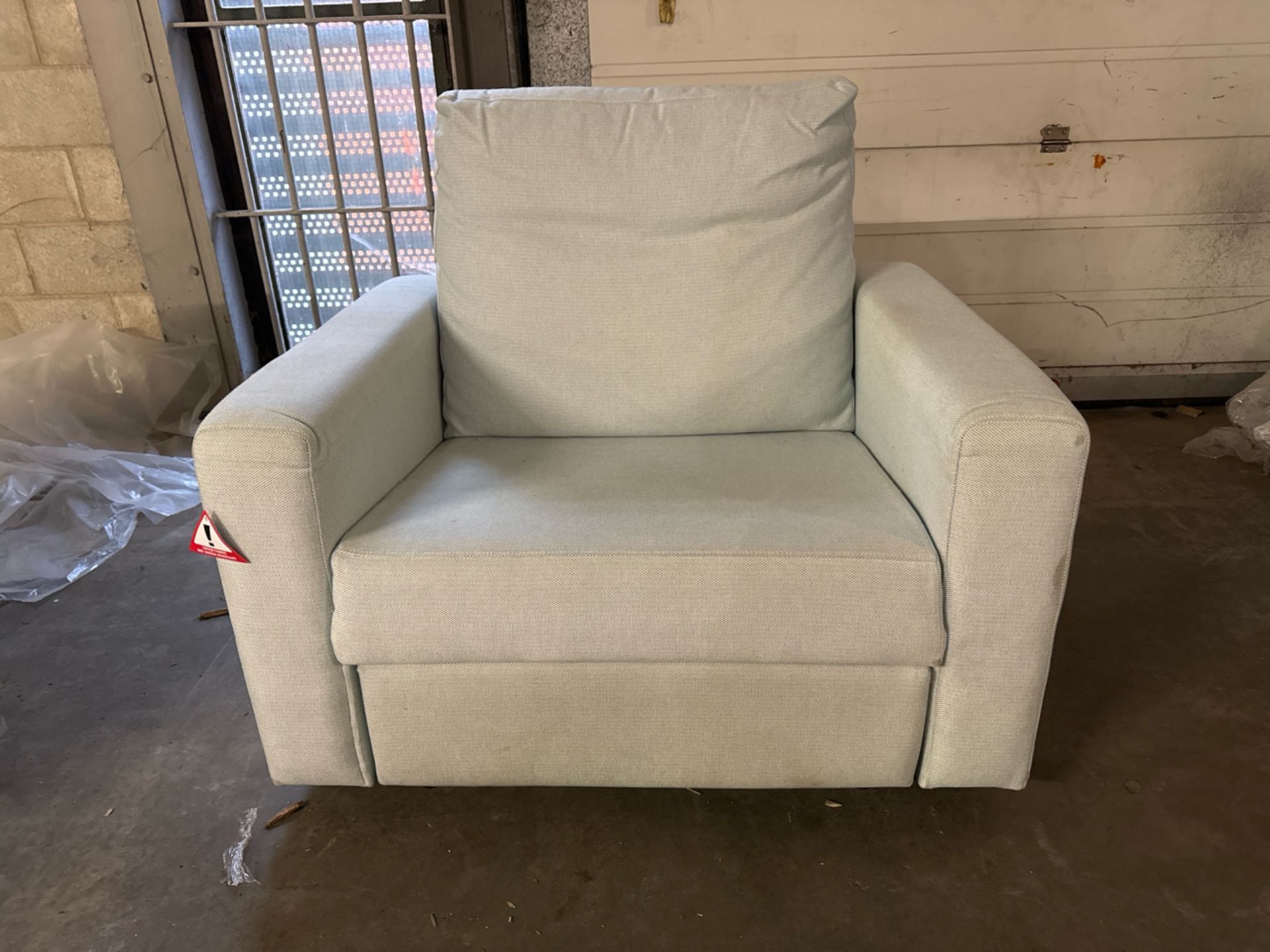 Long Island Recliner Chair