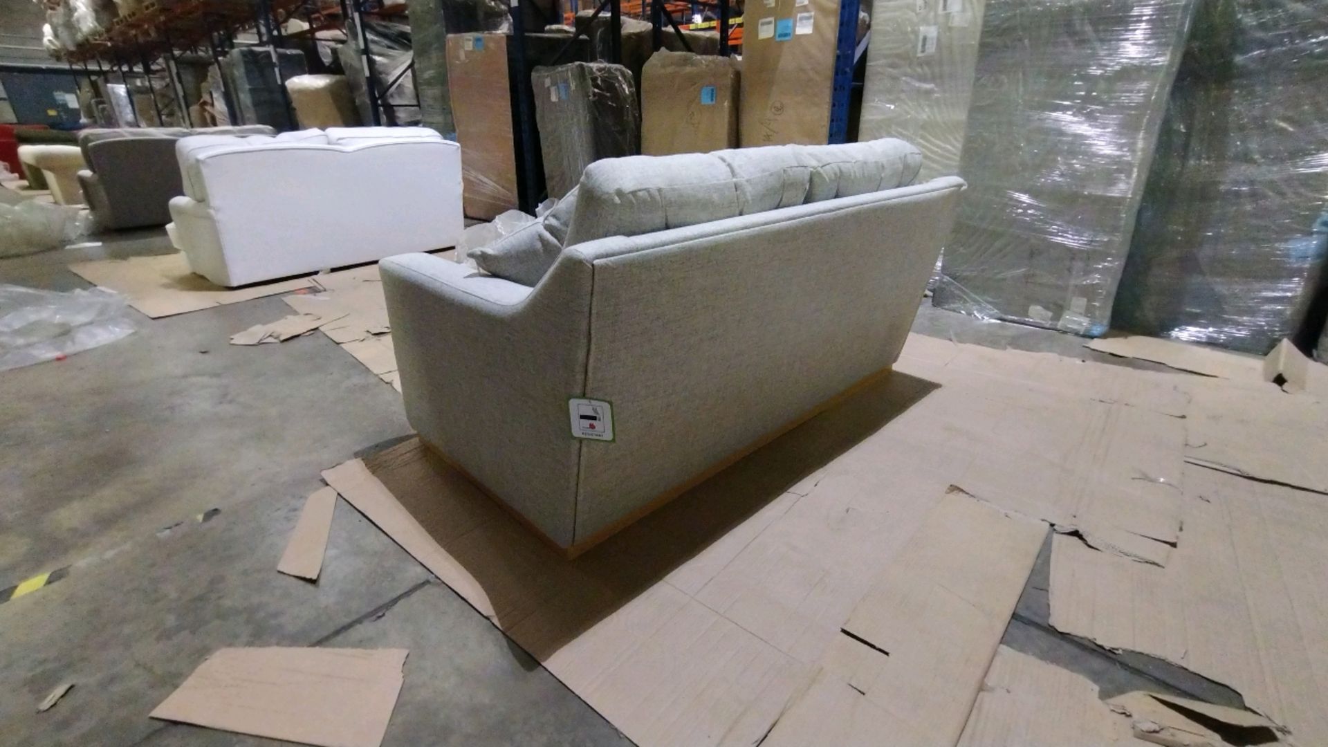 Iggy 3 Seat Sofa - Image 5 of 9