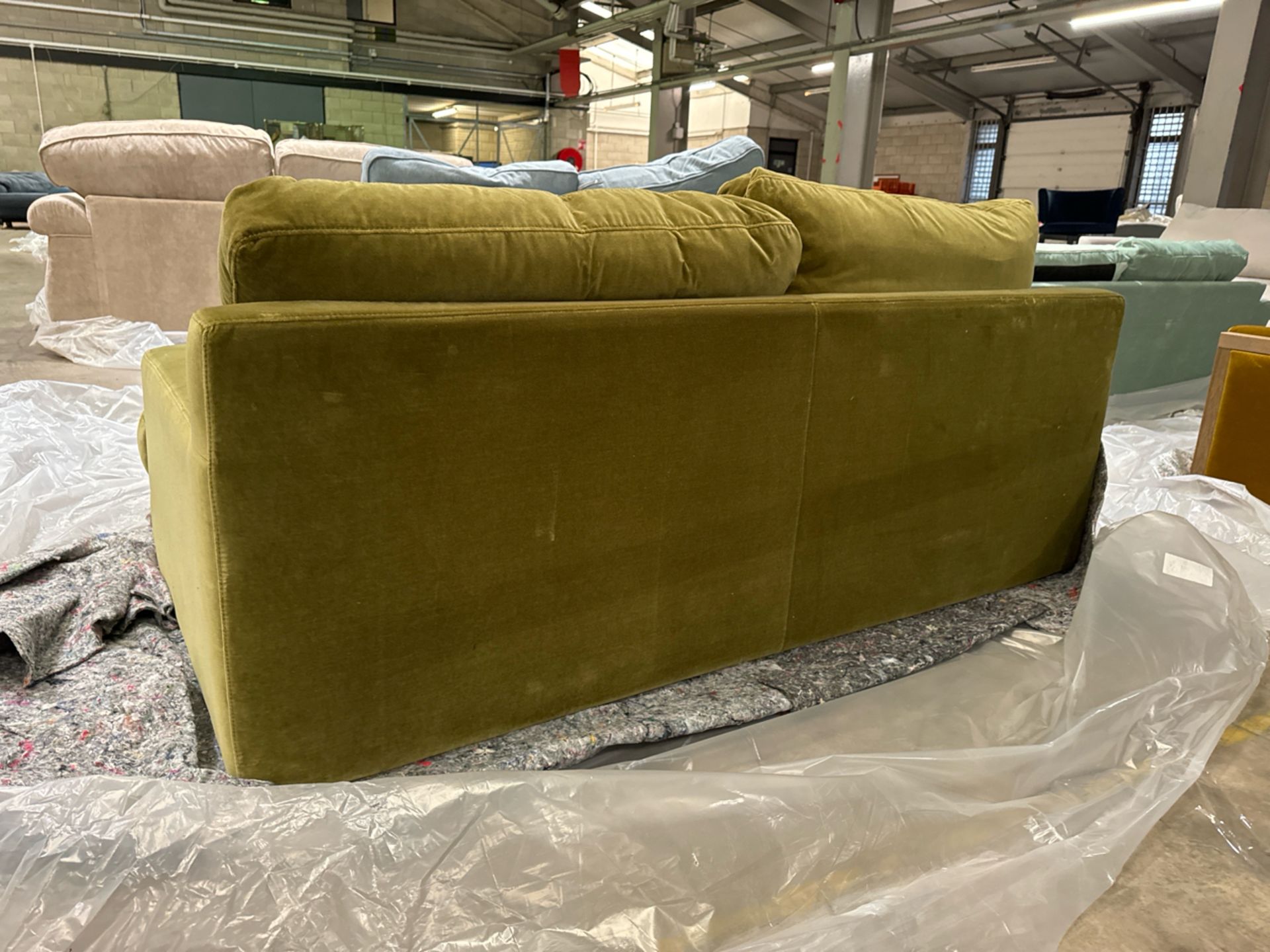 2.5 Seat Sofa - Image 5 of 5