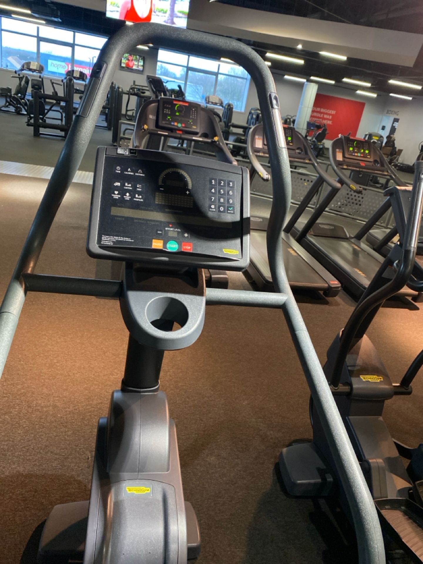 Technogym Stepper - Image 7 of 11