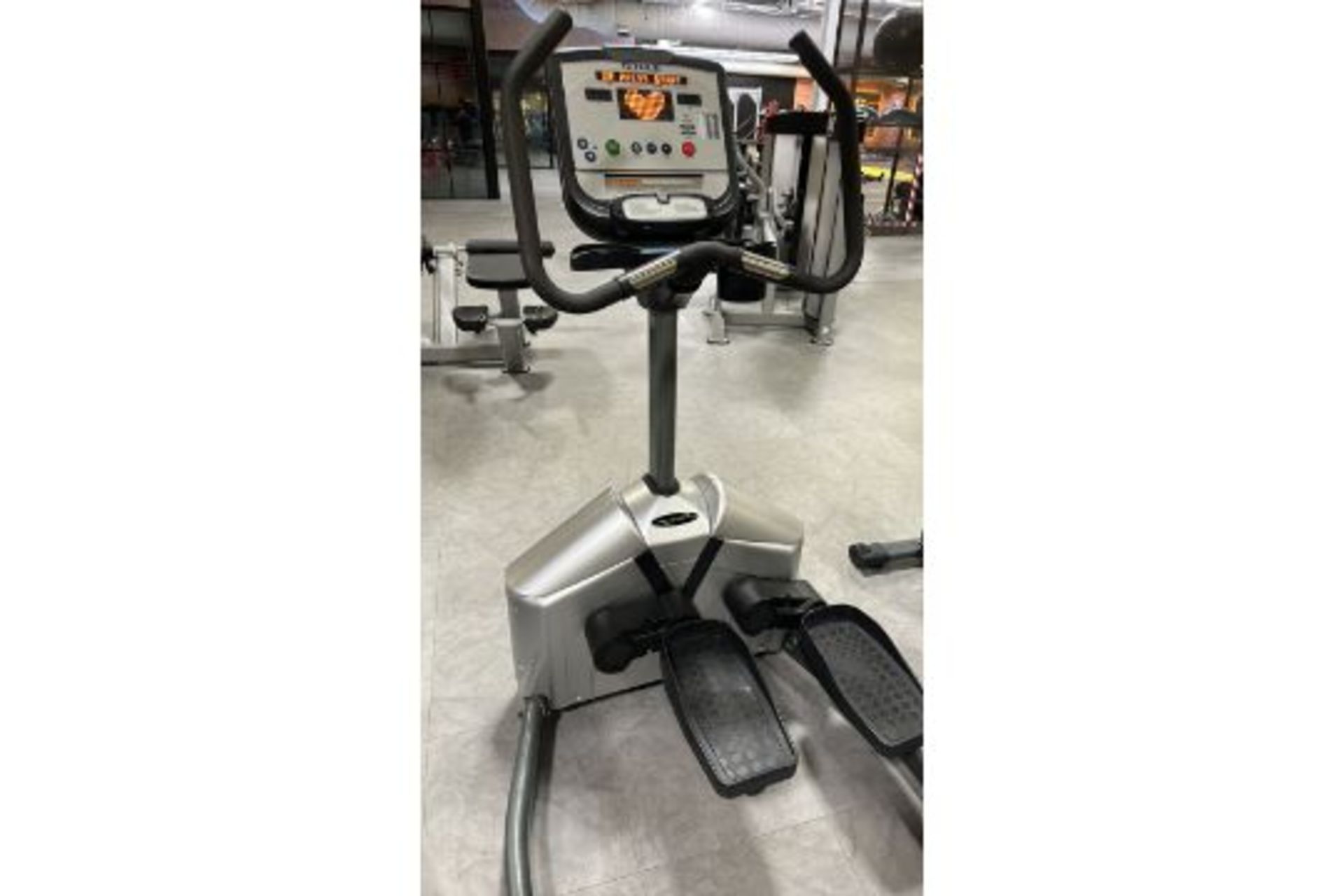 True Fitness Rotating Cross Trainer - Image 2 of 5