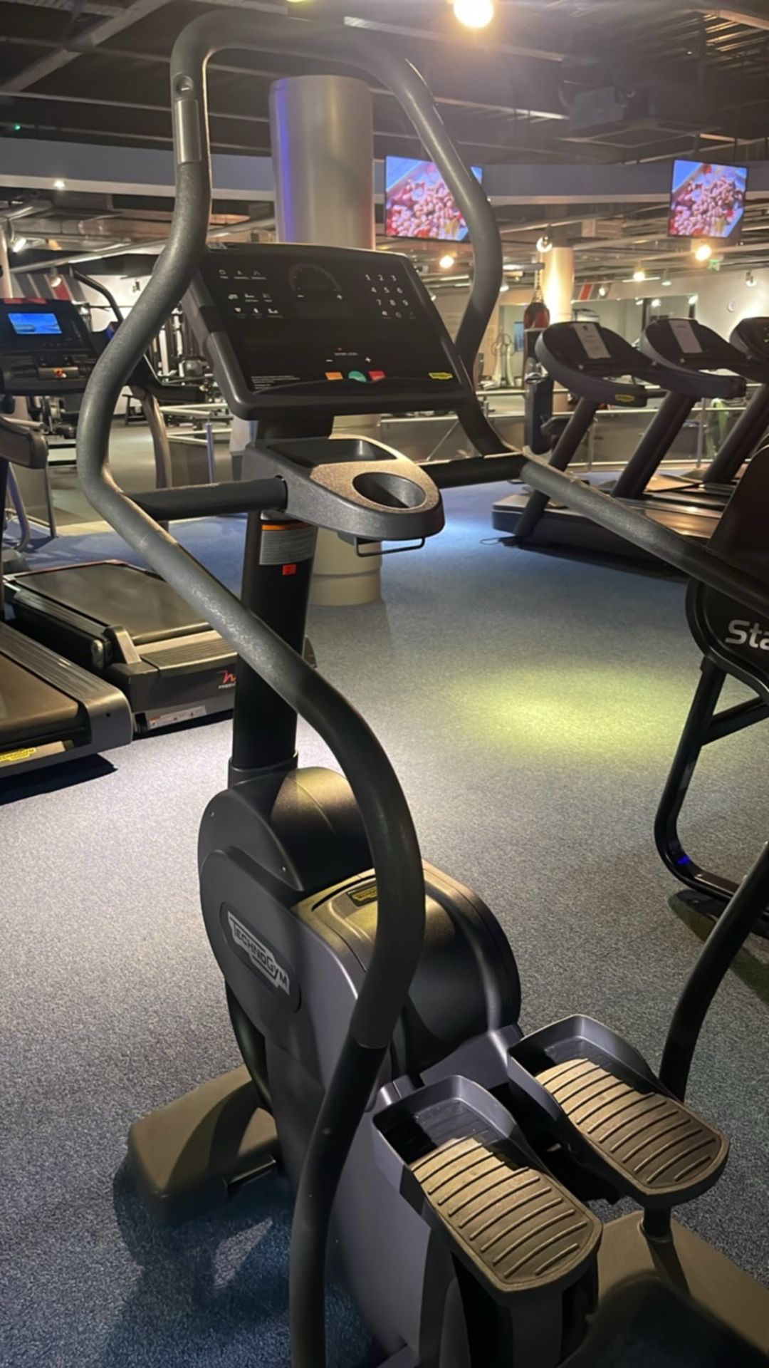 Technogym Stepper - Image 8 of 8