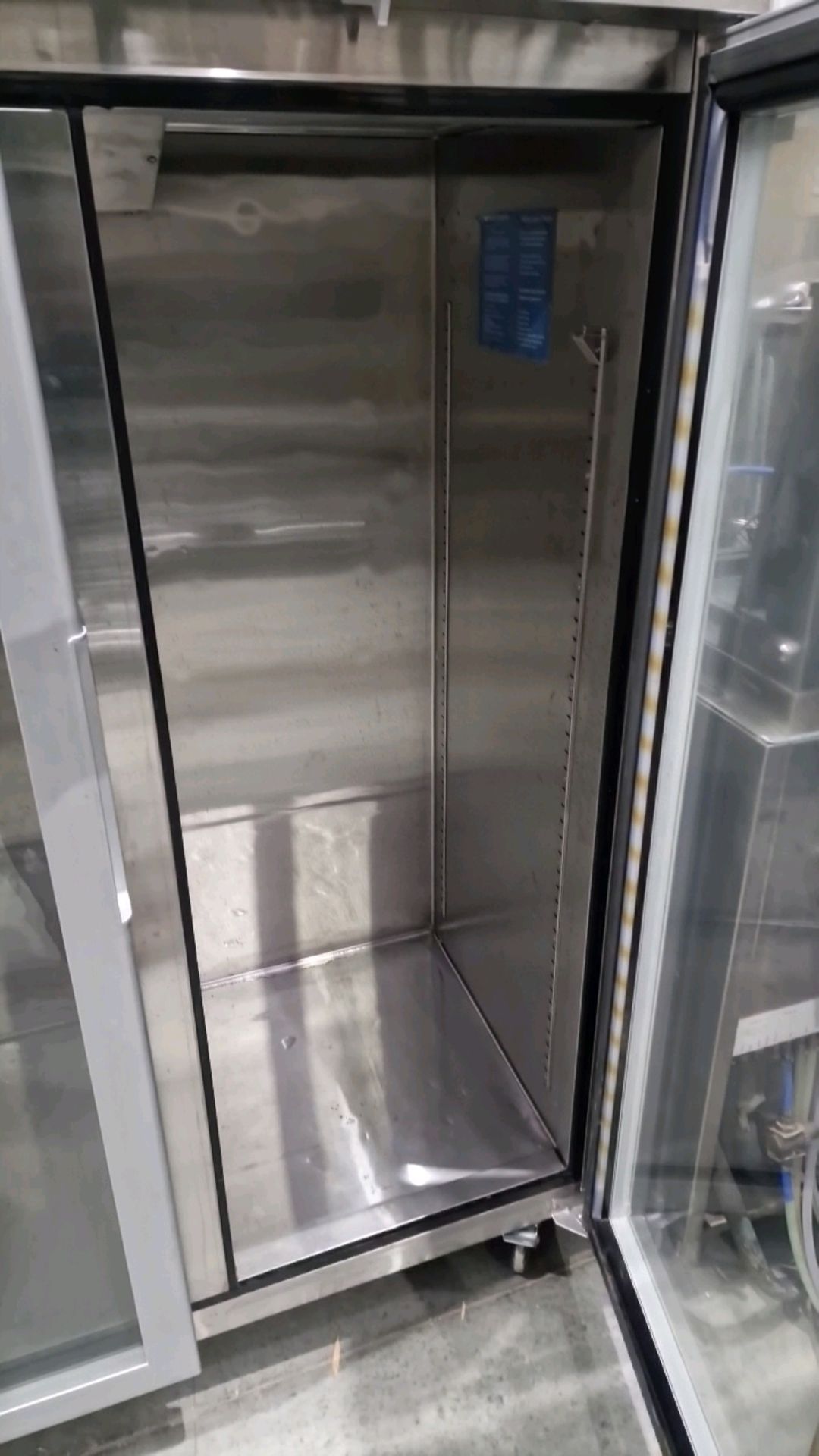 Atosa 3 Door Display Fridge - Image 6 of 7